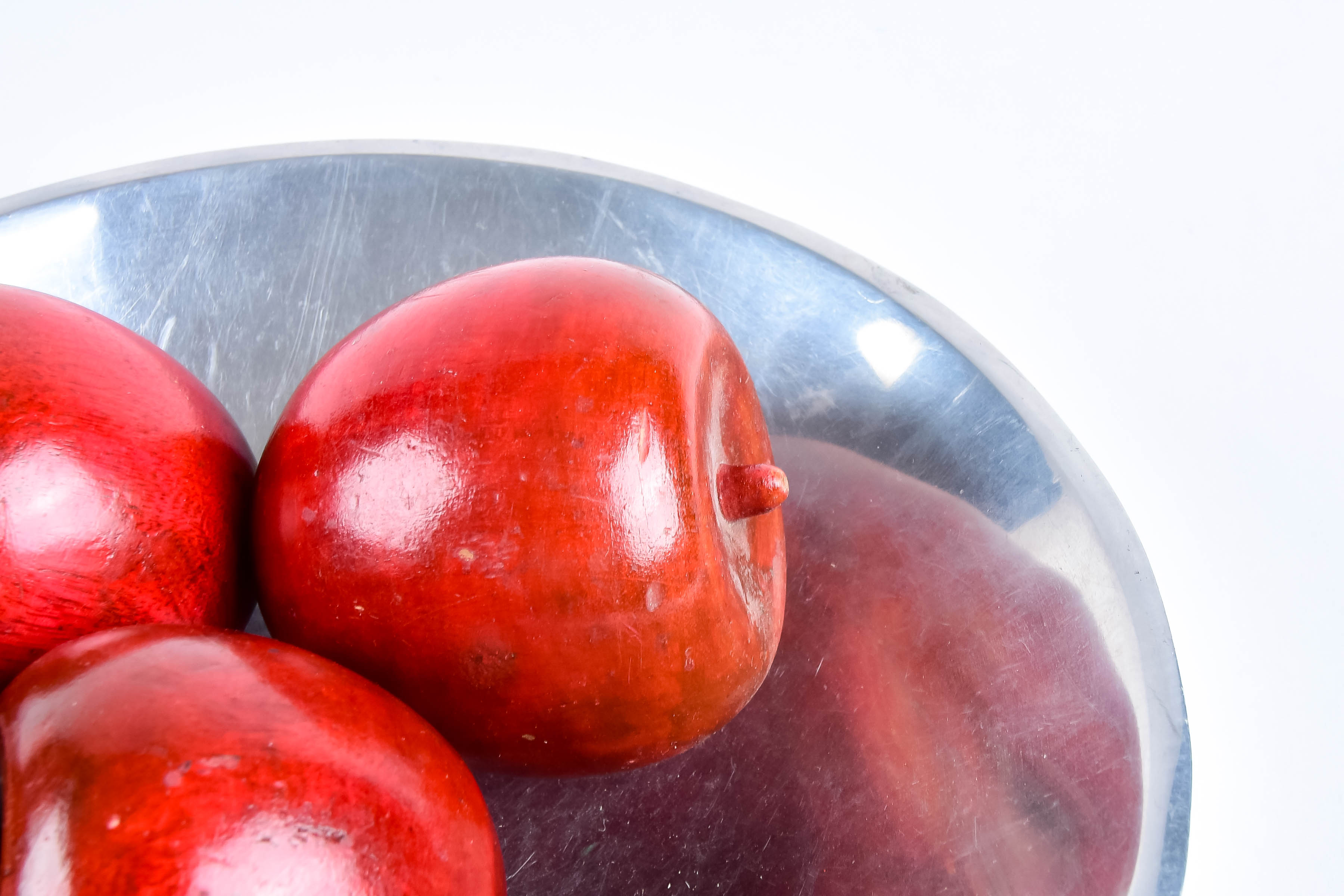 Nambe Bowl with Decorative Apples