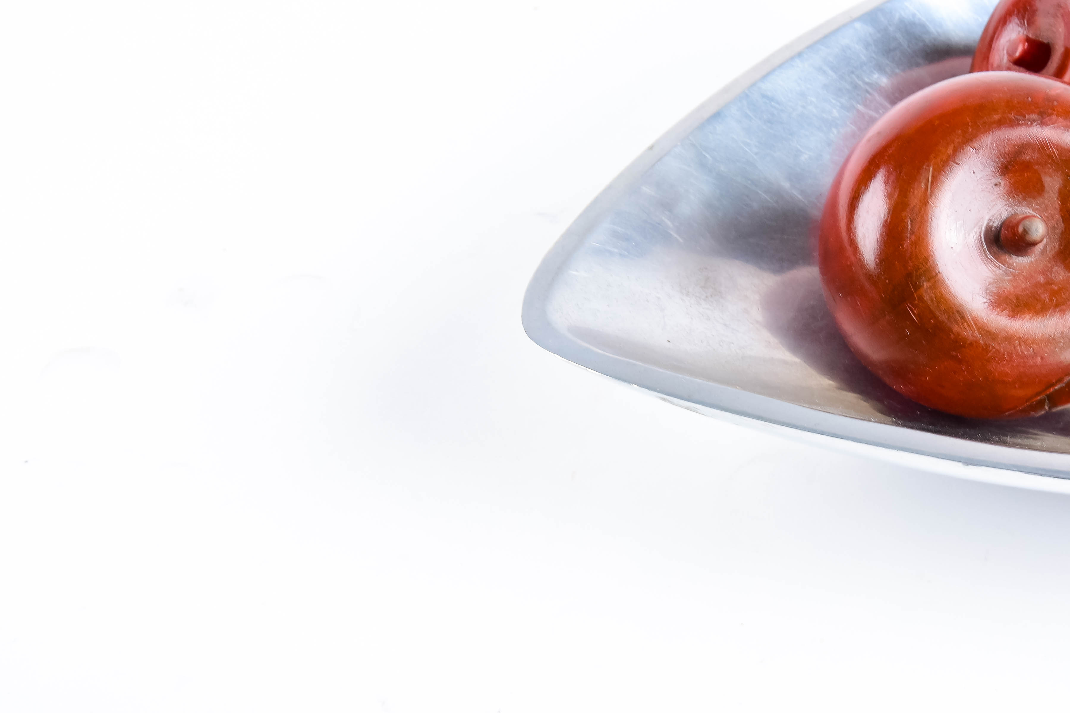 Nambe Bowl with Decorative Apples