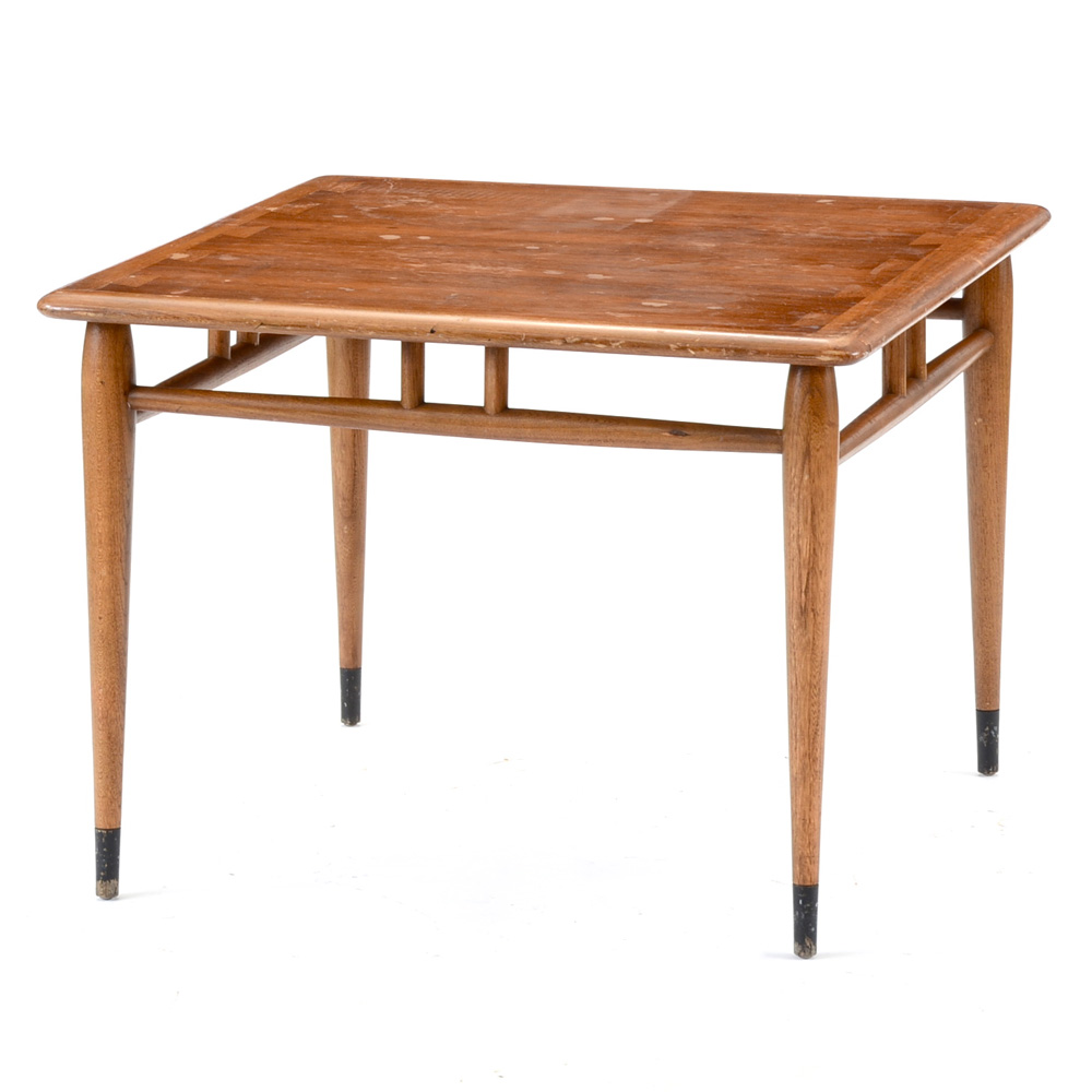 Lane Acclaim Dovetailed End Table