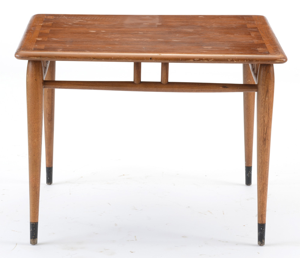 Lane Acclaim Dovetailed End Table
