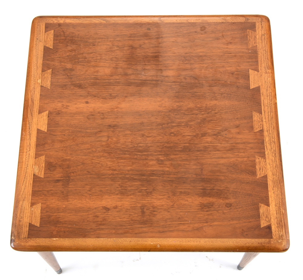 Lane Acclaim Dovetailed End Table