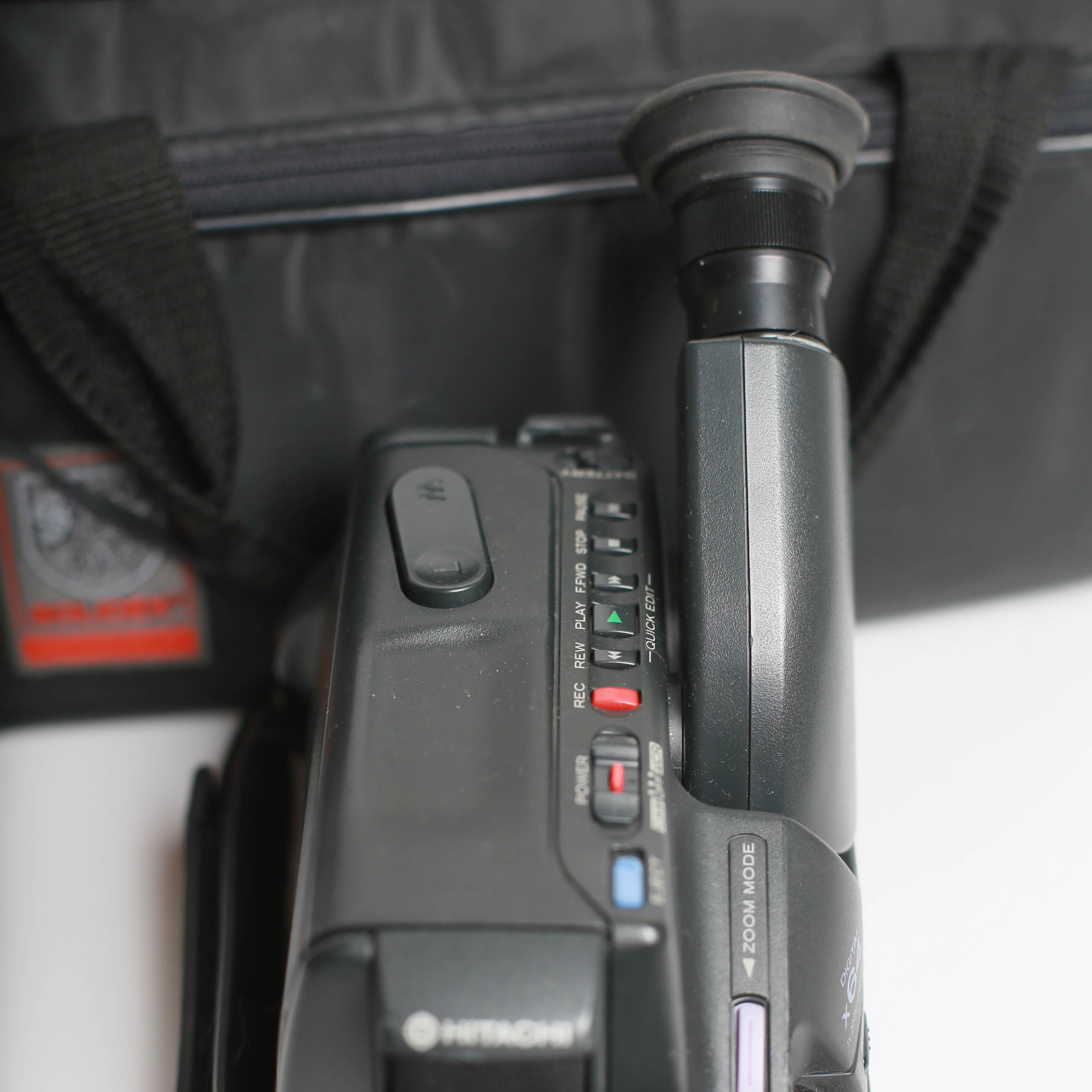 Hitachi VM-E23A Video Camera