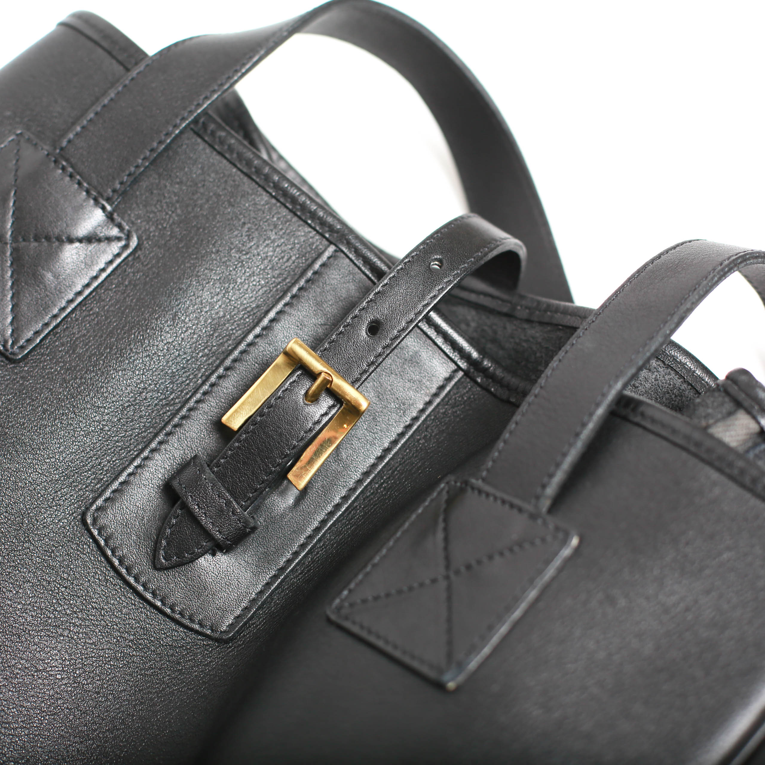 Dooney & Bourke Leather Tote