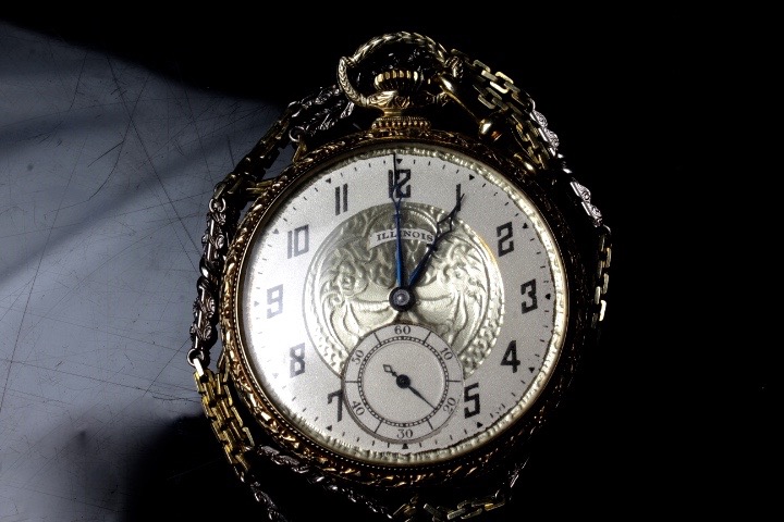 Antique Illinois Pocket Watch with 12K Gold Filled Chain