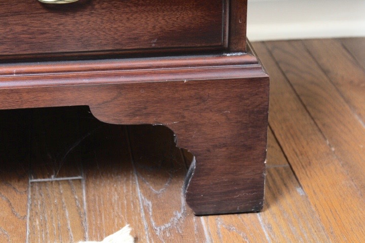 Vintage Henkel-Harris Chippendale Style Mahogany Bachelor's Chest