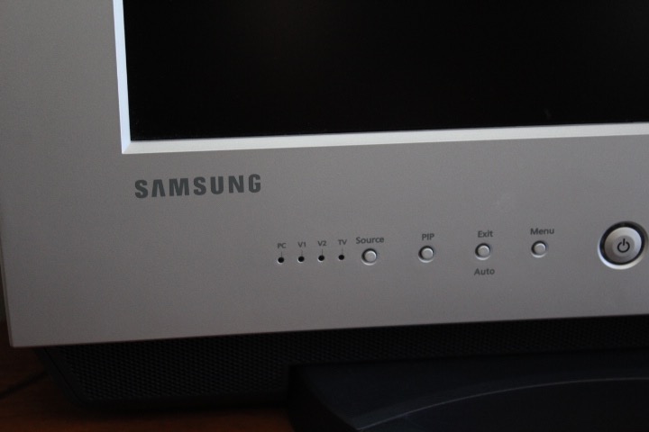 Samsung SyncMaster 170MP 17" LCD Television