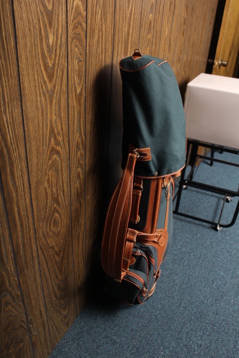 Set of Golf Clubs with Golf Bag