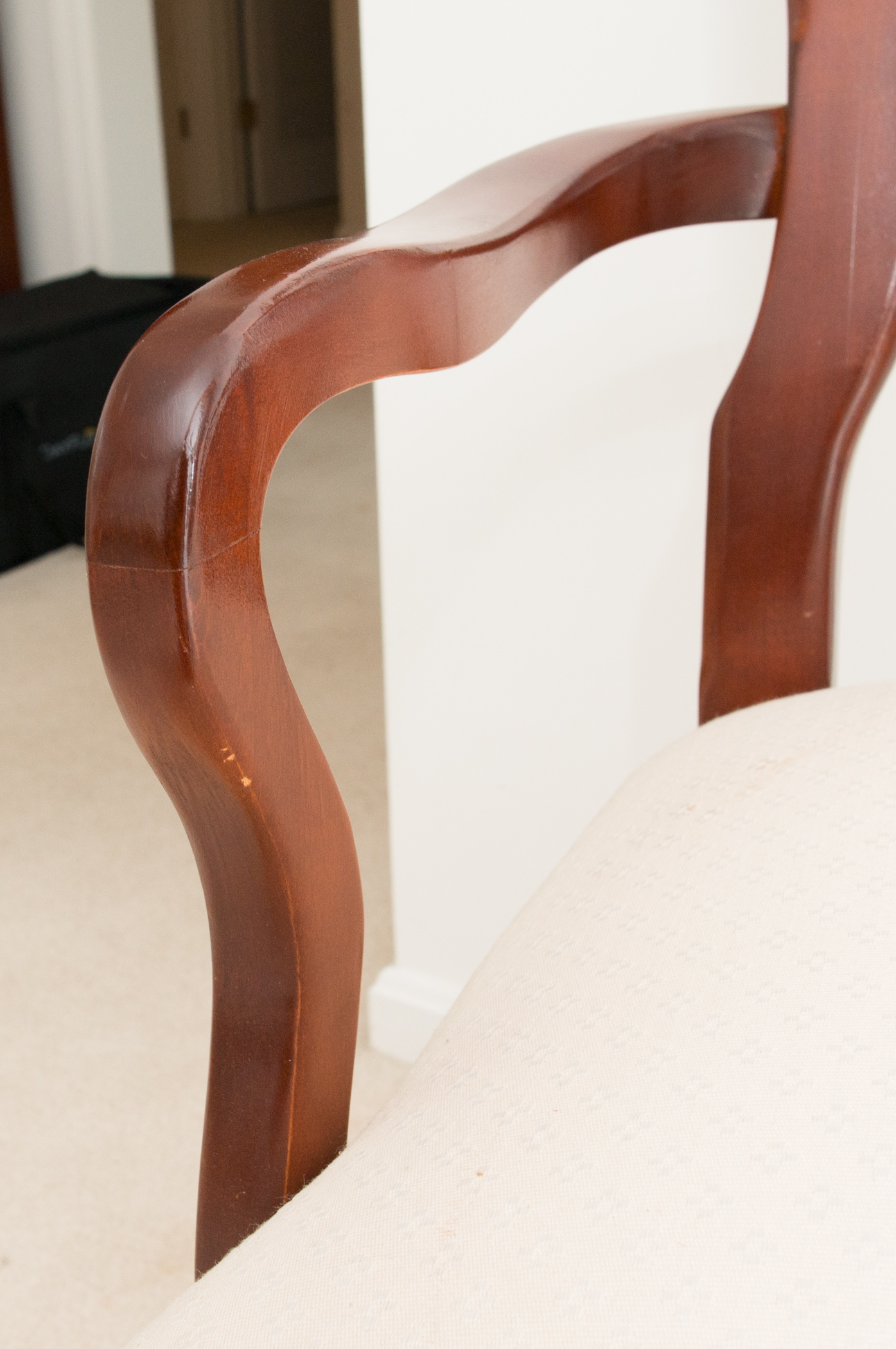 American Drew Fiddle Back Dining Chair