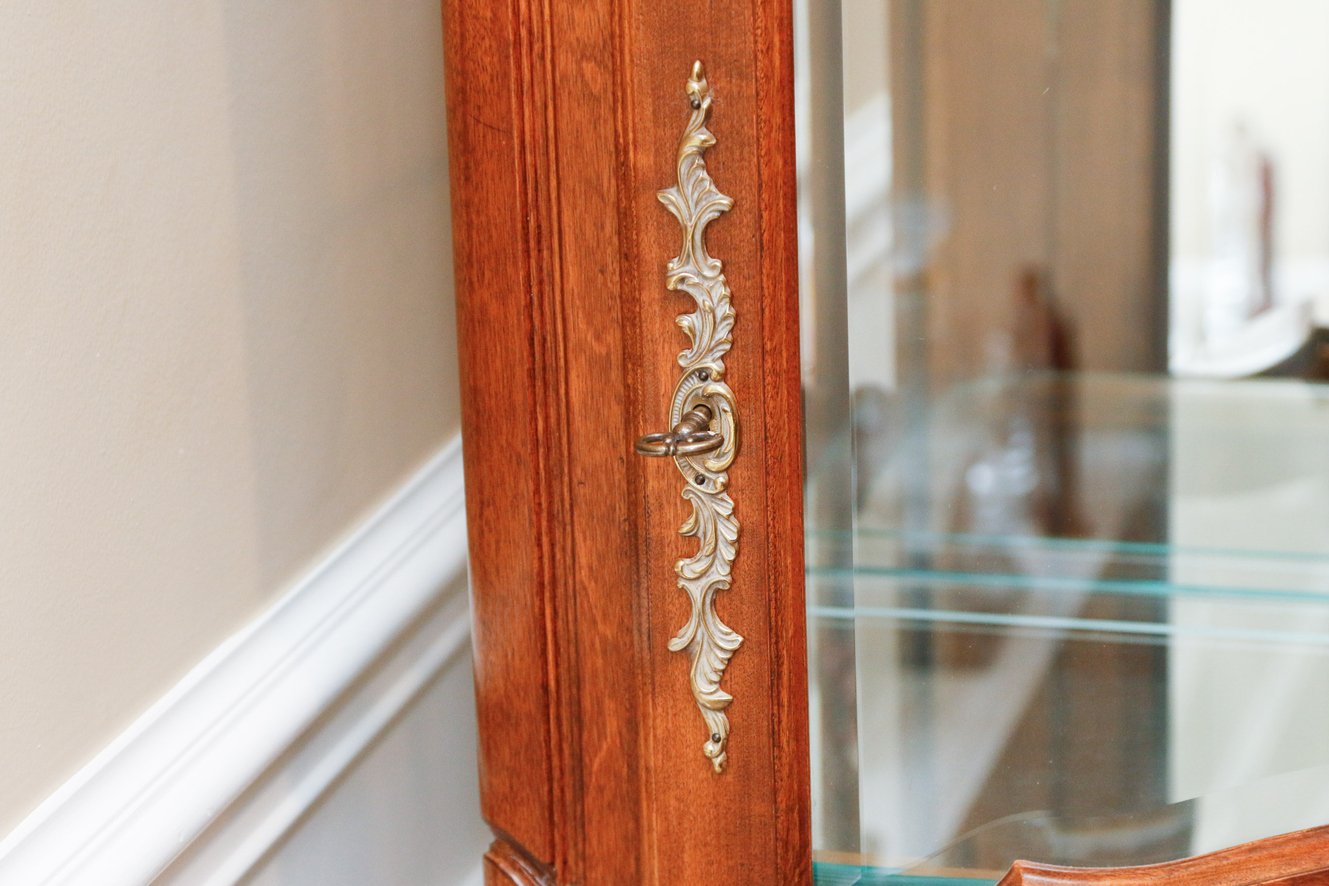 Ethan Allen "Country French" Curio Cabinet #3