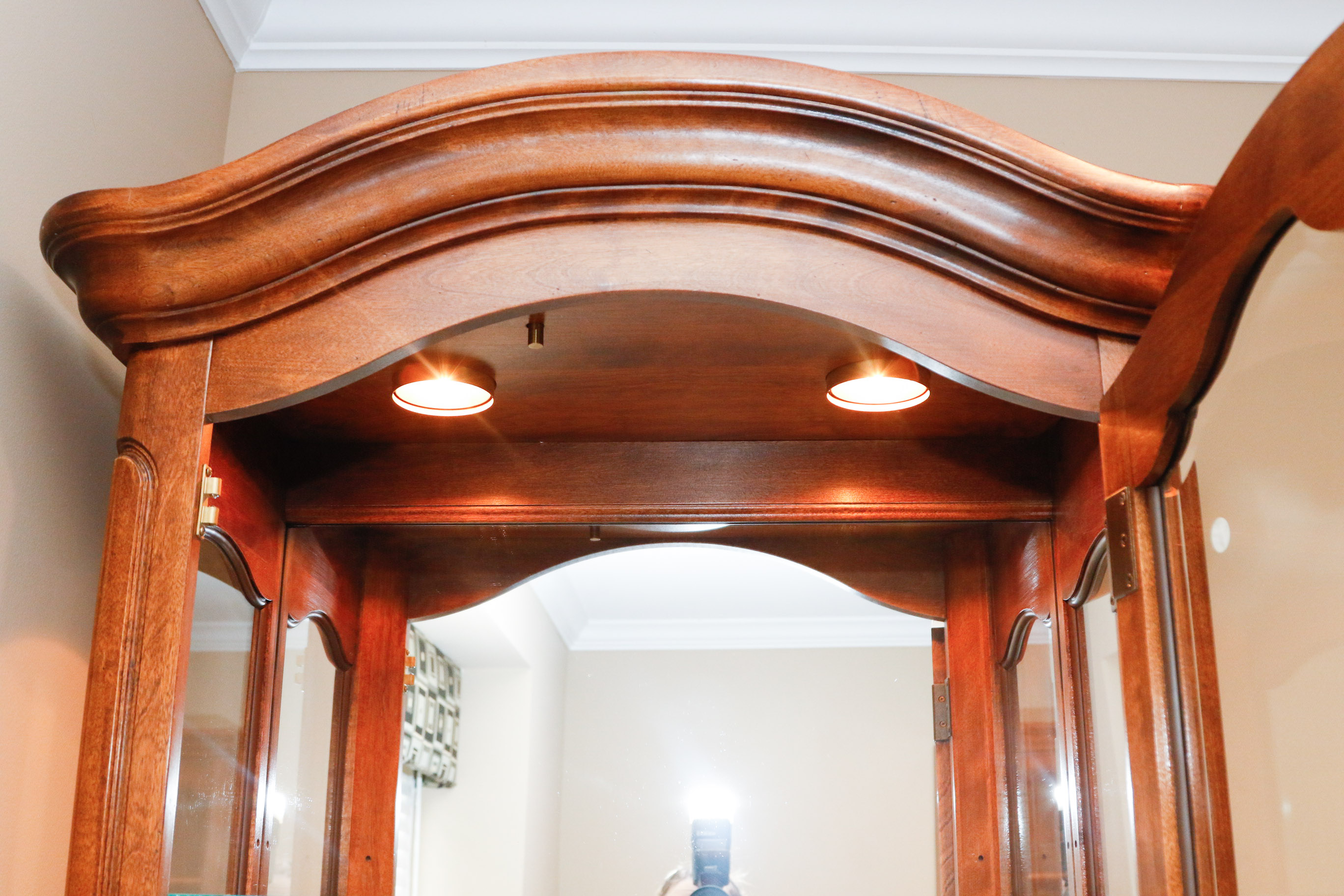 Ethan Allen "Country French" Curio Cabinet #3