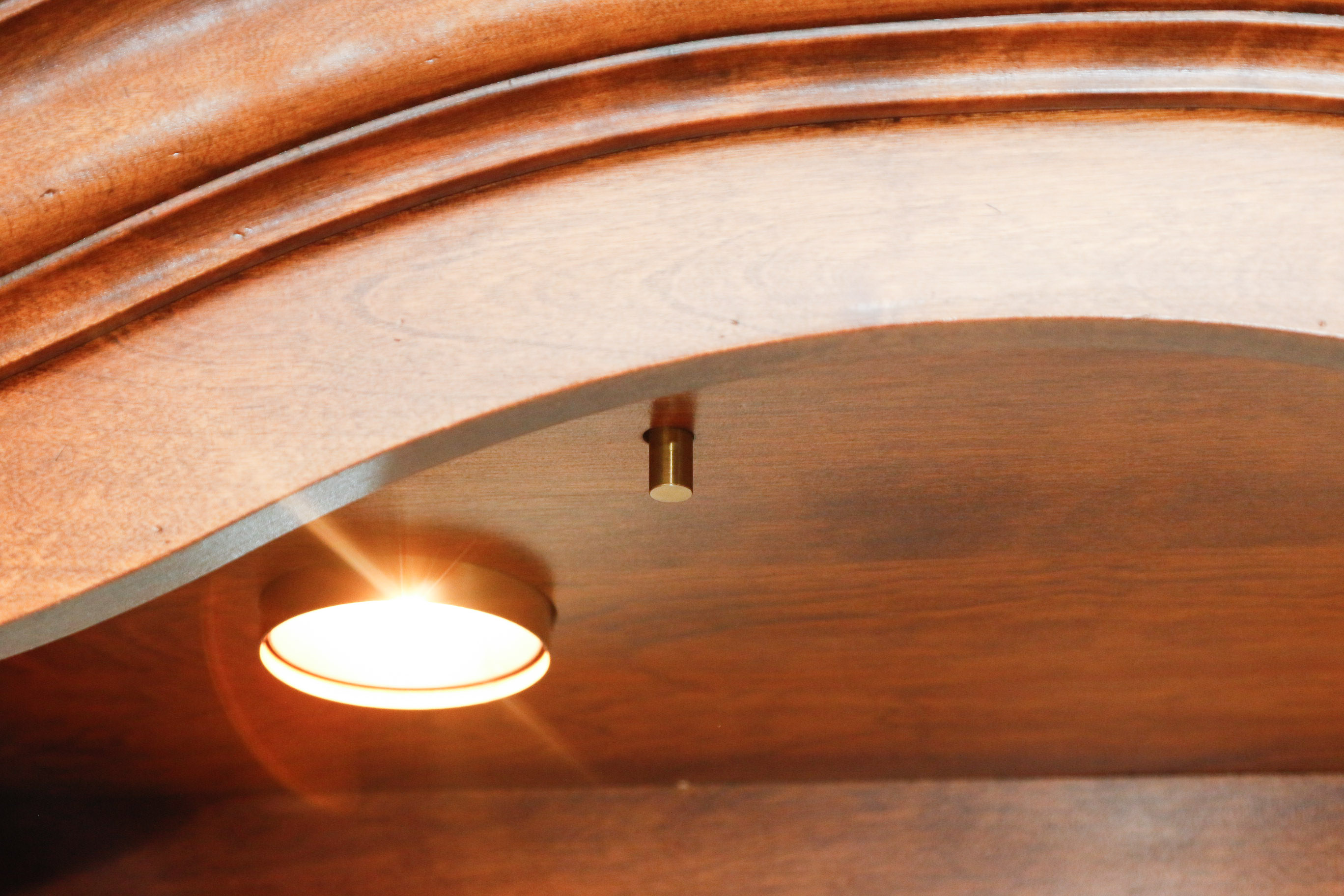 Ethan Allen "Country French" Curio Cabinet #3