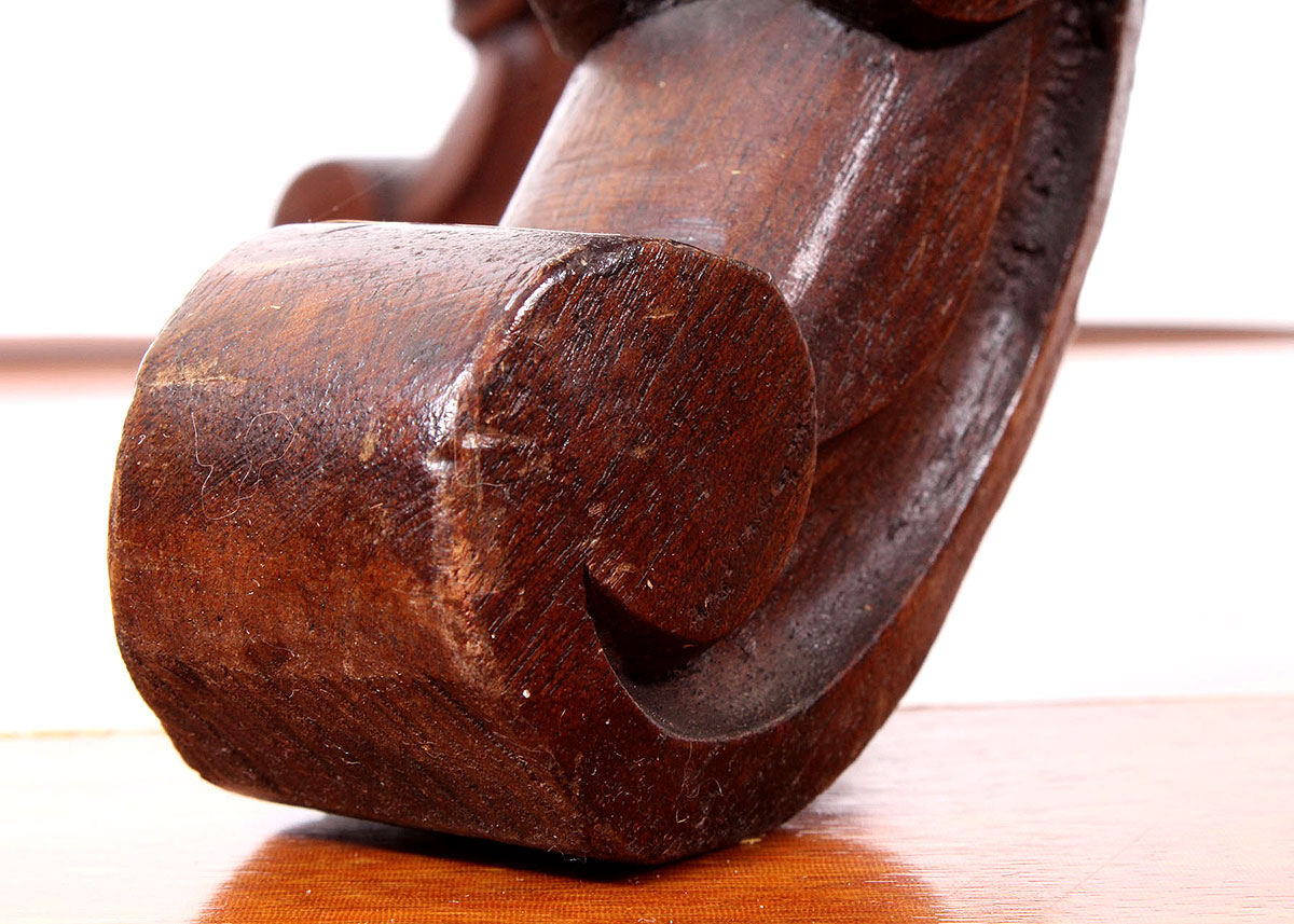 Victorian Turtle Top Table in the Rococo Revival Style