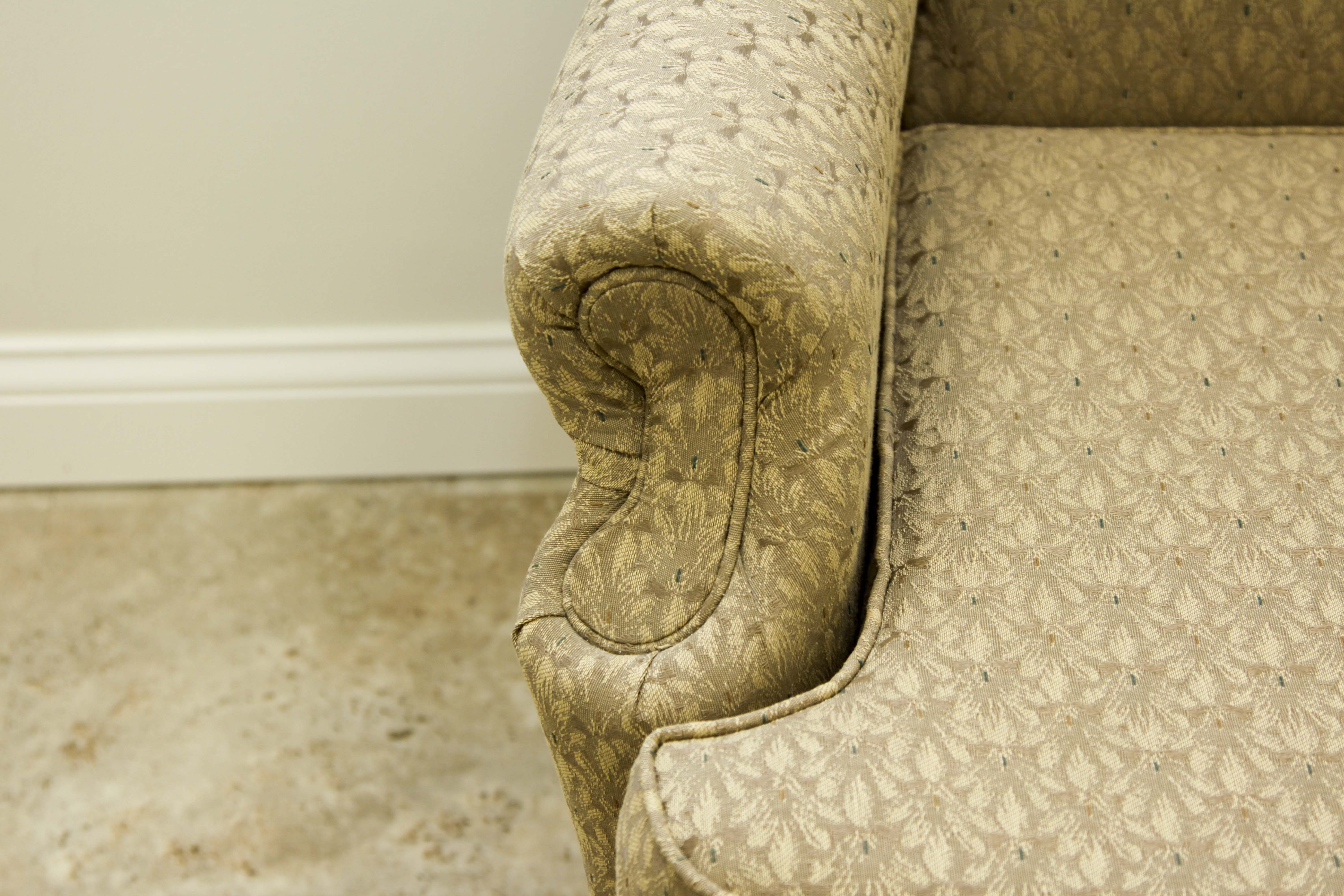 Havertys Queen Anne Style Wingback Chair