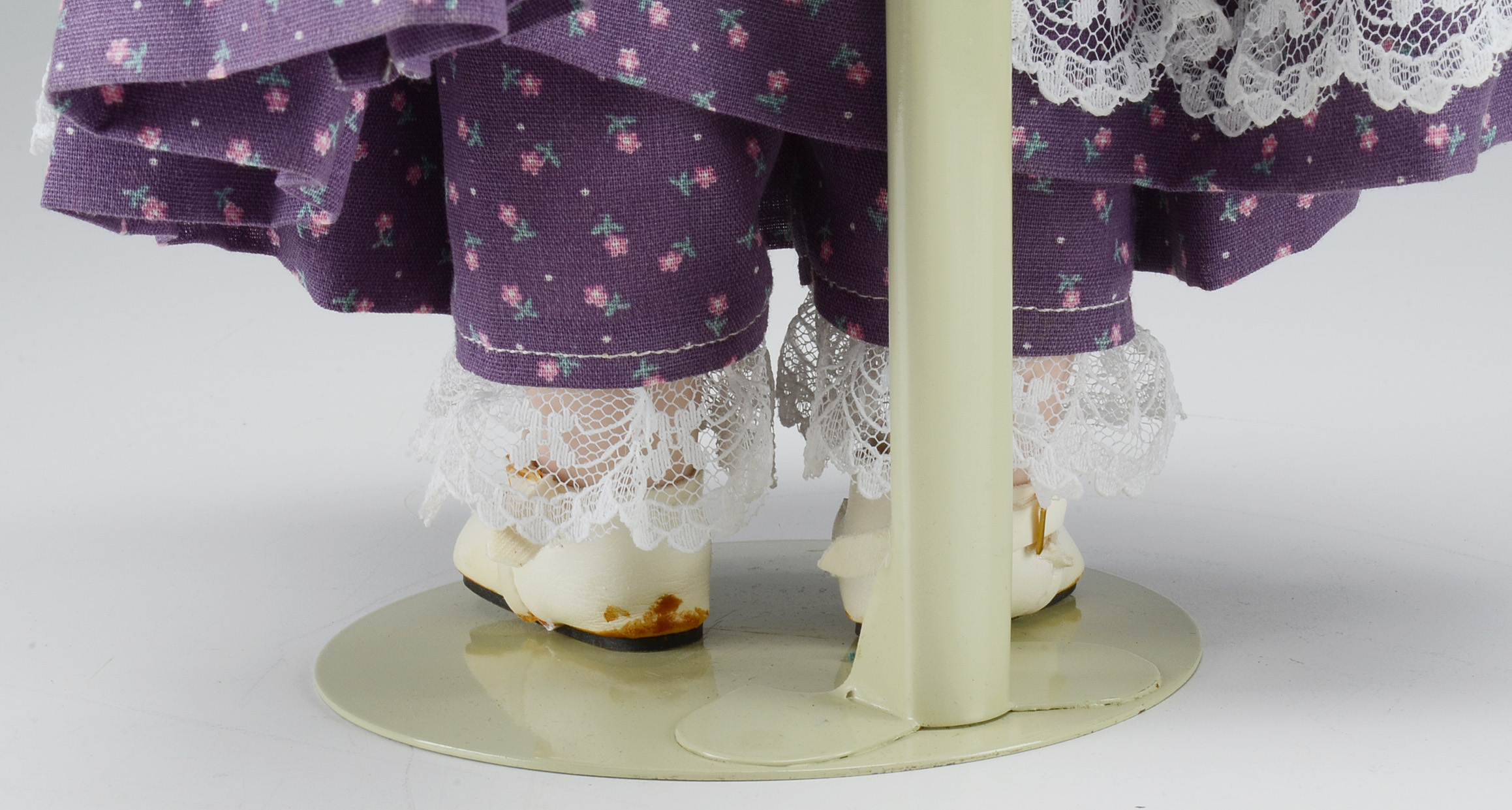 1984 Design Porcelain "Rose Garden Doll"