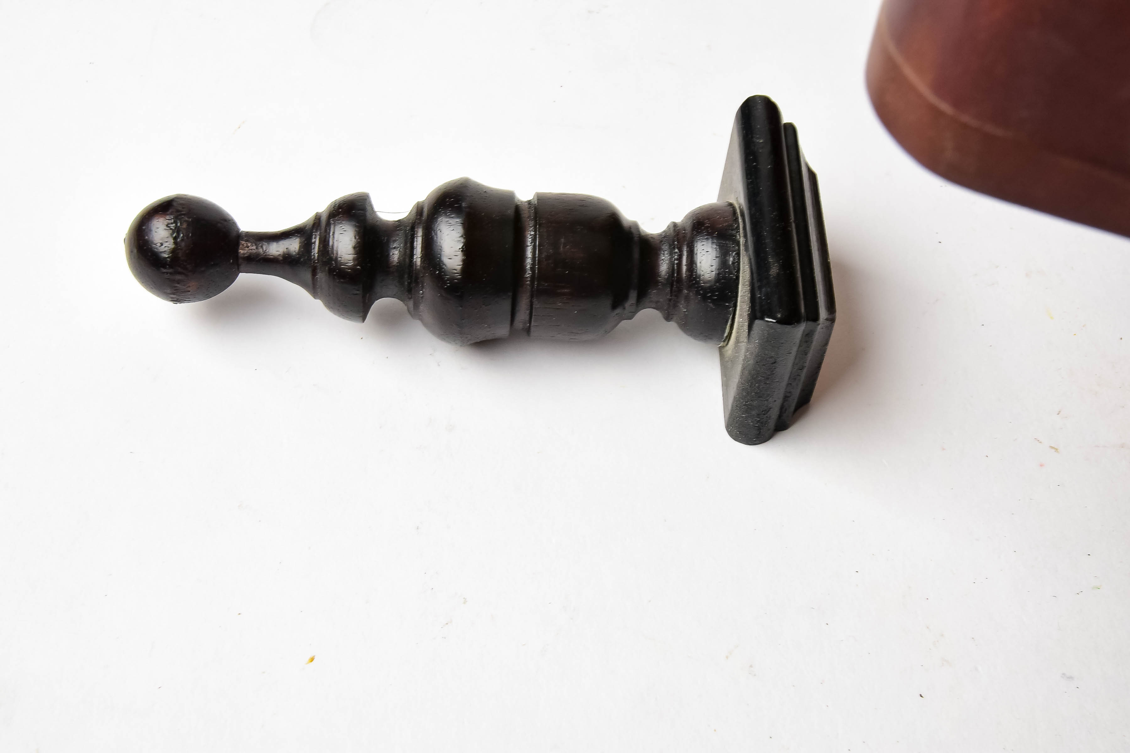 Mahogany Finish 31 Day Wall Clock