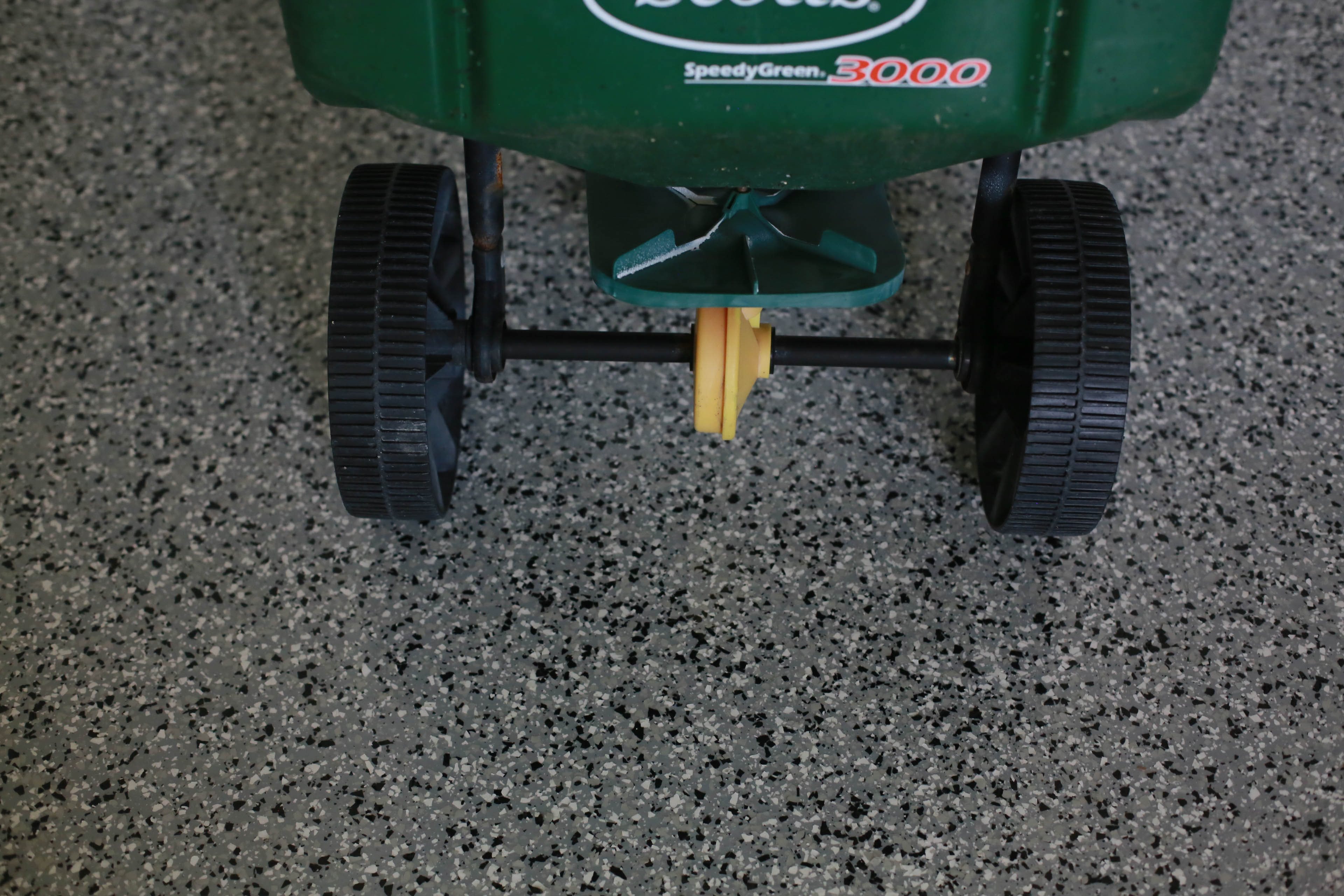 Scotts SpeedyGreen 3000 Spreader