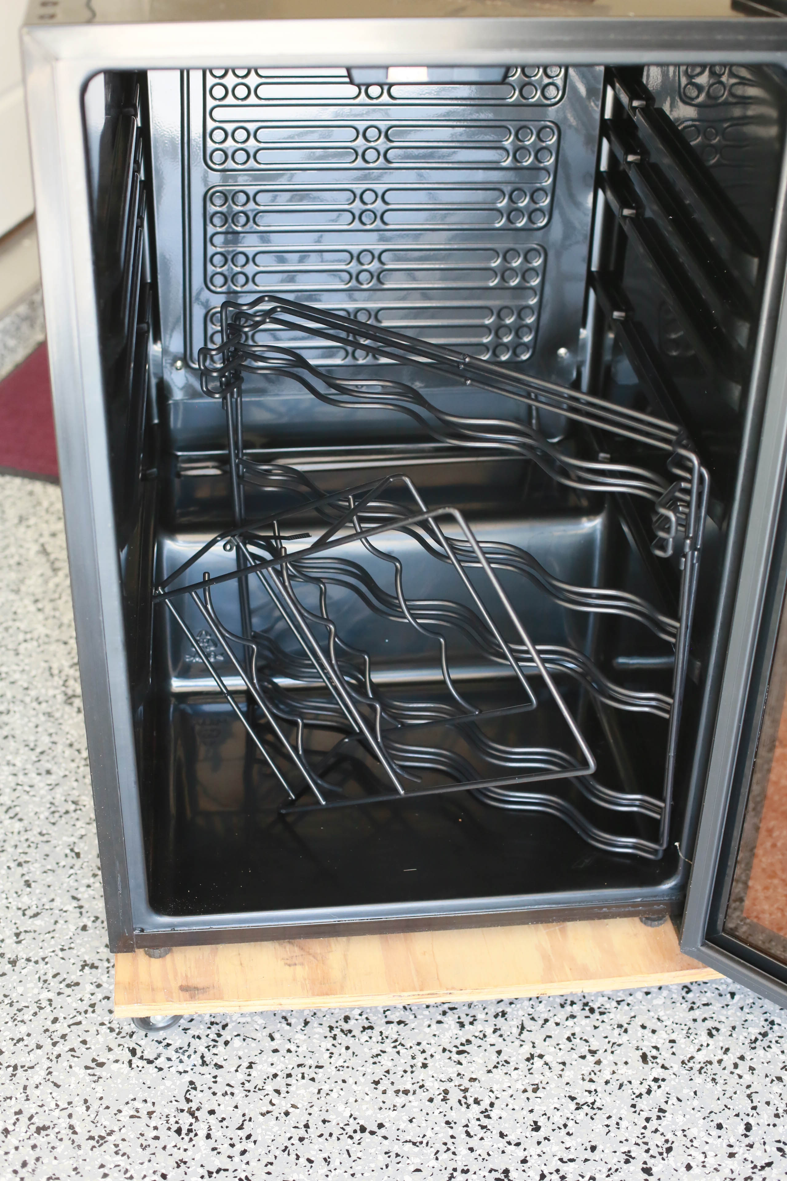 Vissani Fifty-Two Bottle Wine Cooler