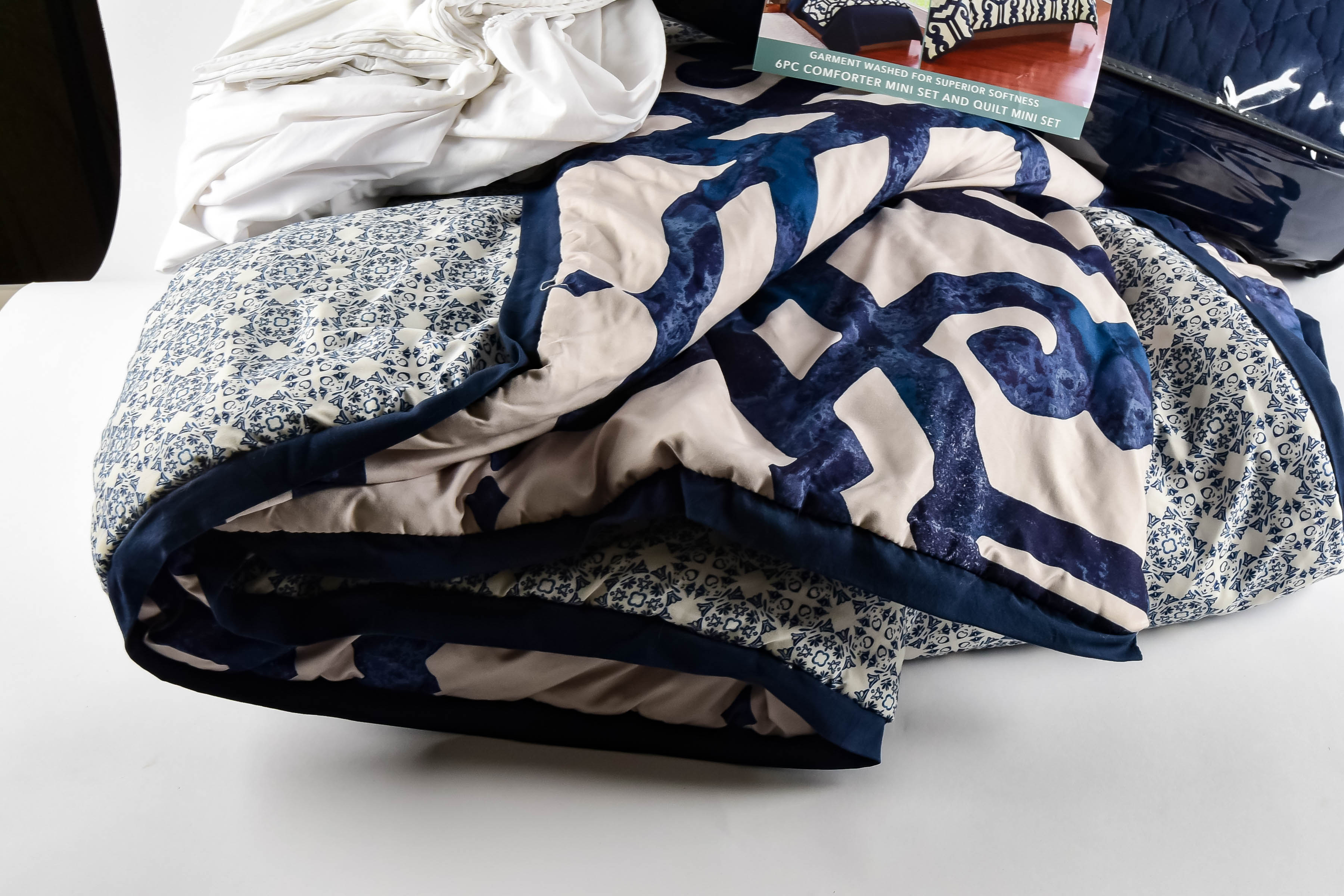 Jennifer Adams Spa Retreat Queen Comforter Set