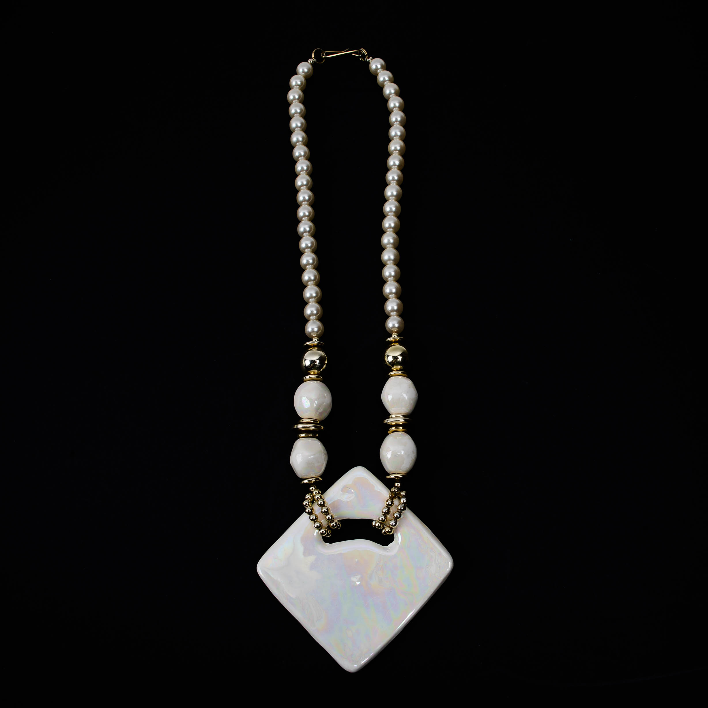 Vintage Costume Jewelry Faux Pearl Necklace