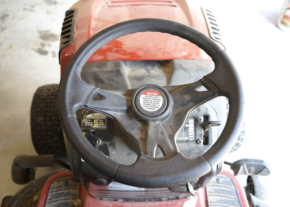 Craftsman LT2000 Riding Lawn Mower EBTH