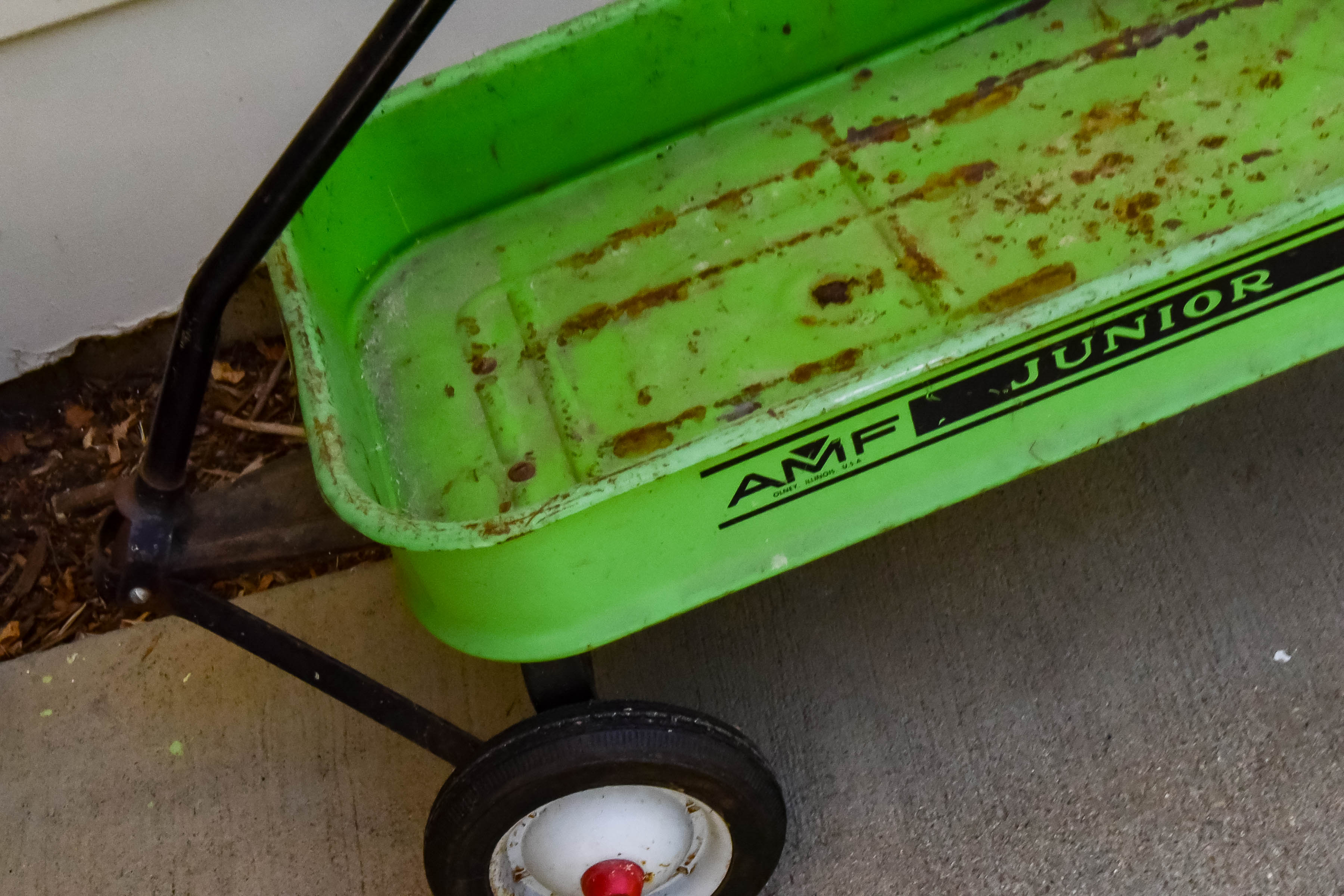 AMF Junior Wagon in Lime Green