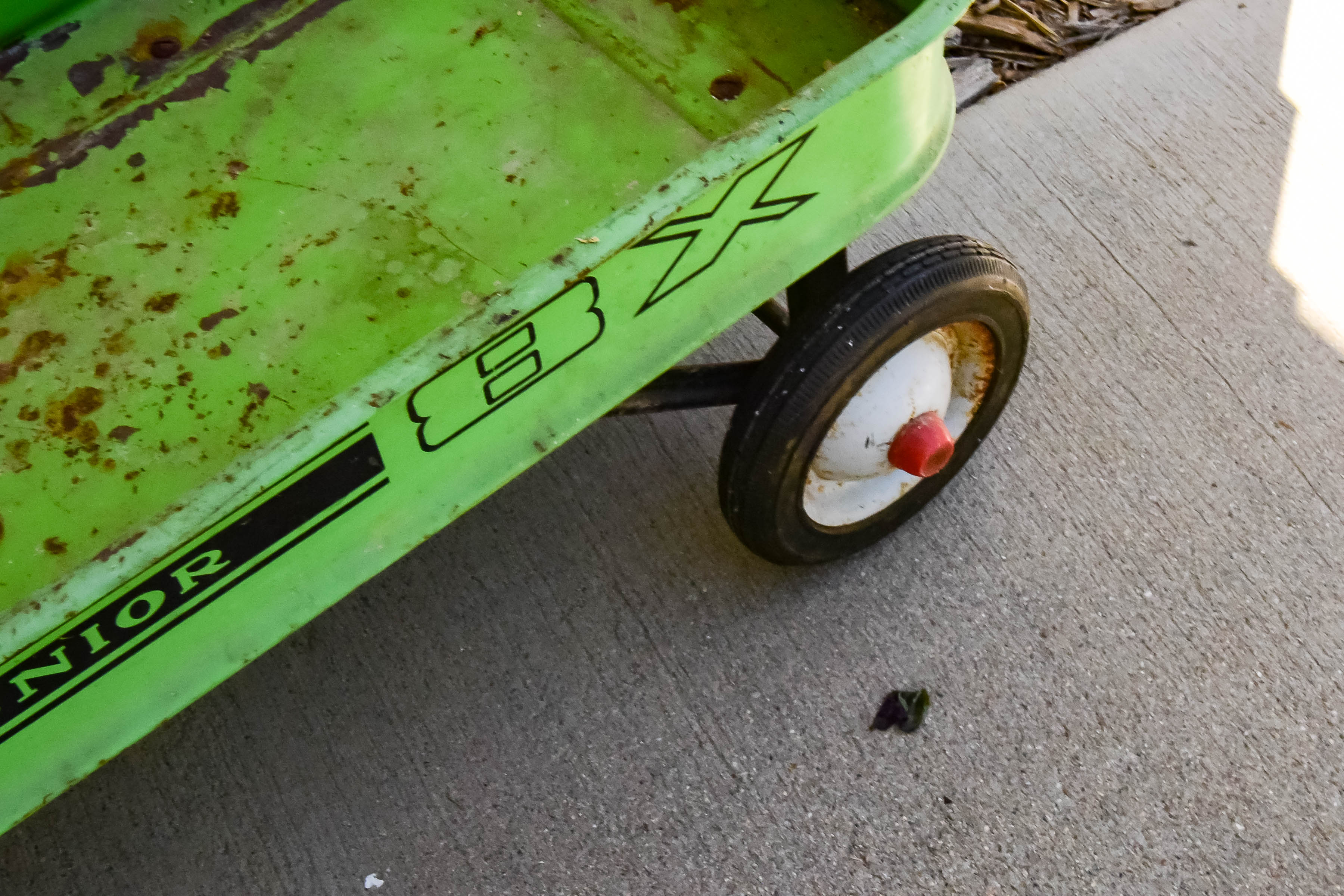 AMF Junior Wagon in Lime Green