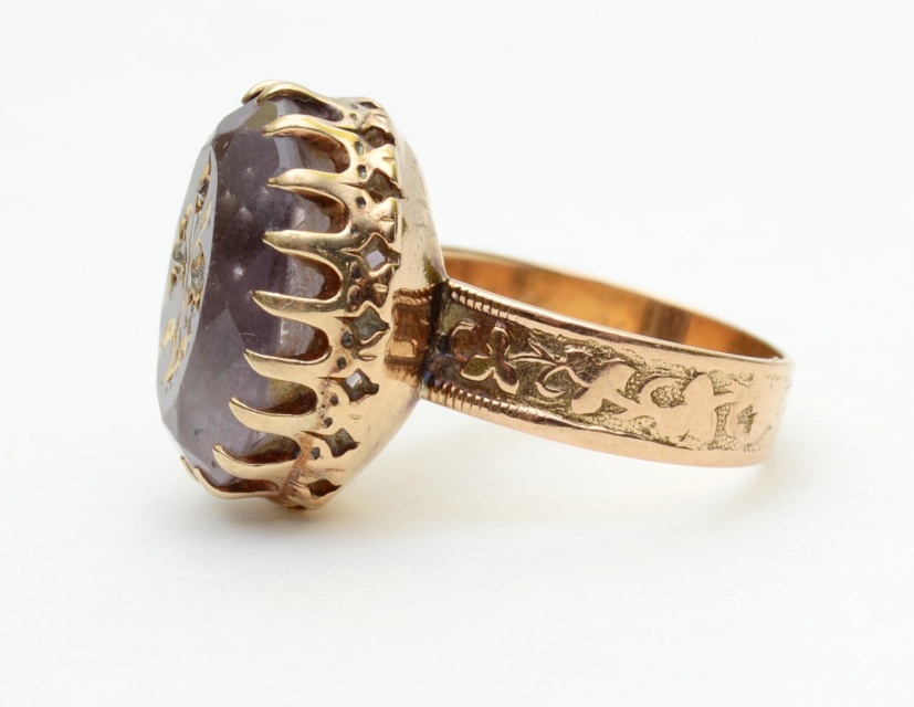 Victorian 18K Gold and Amethyst Ring