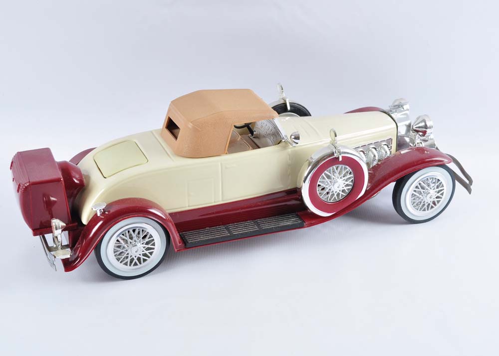 1935 Type SJ Duesenburg Coupe Model Car