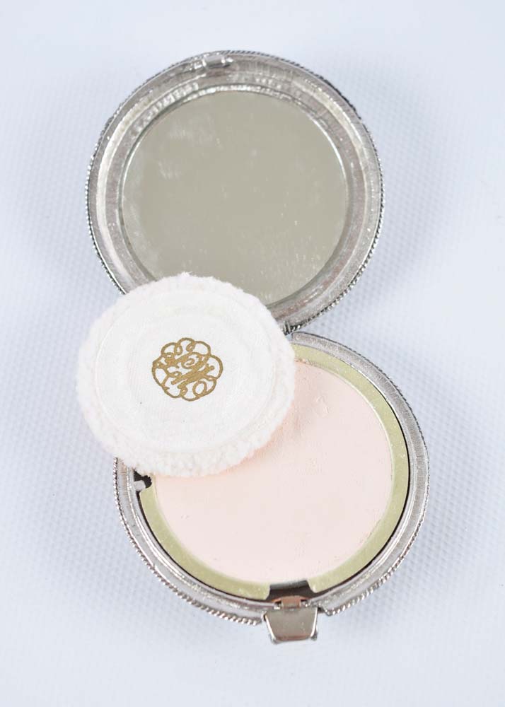 Vintage Compacts and Pillboxes