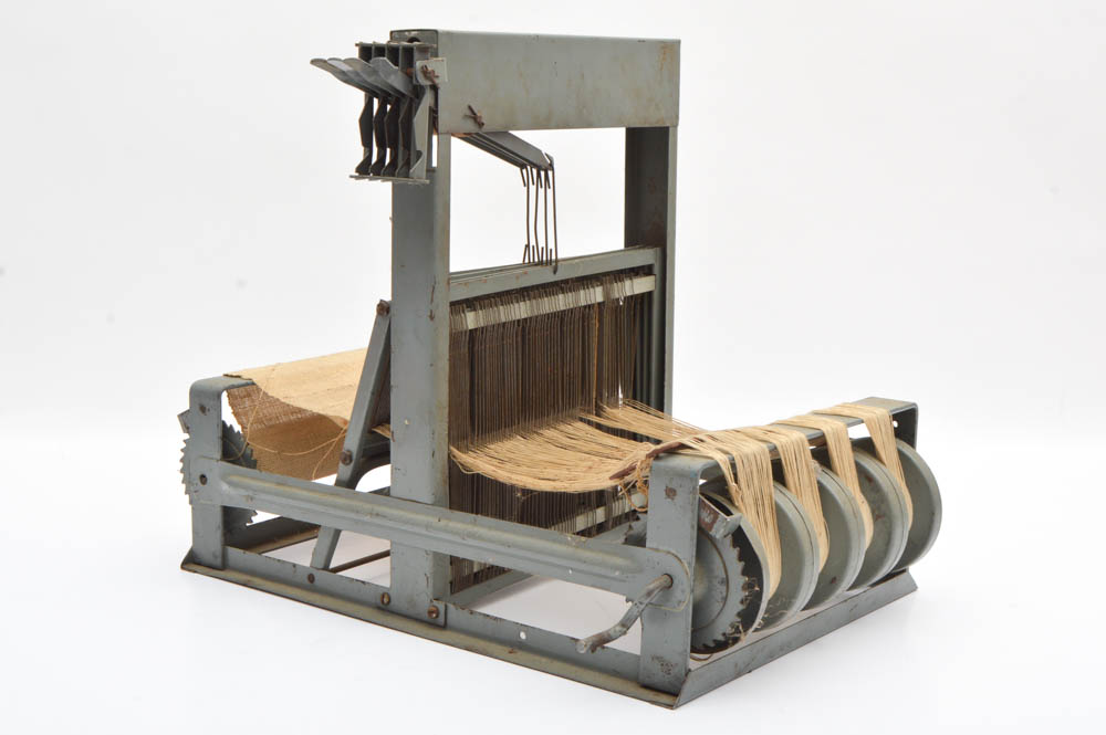Structo Artcraft Metal Loom
