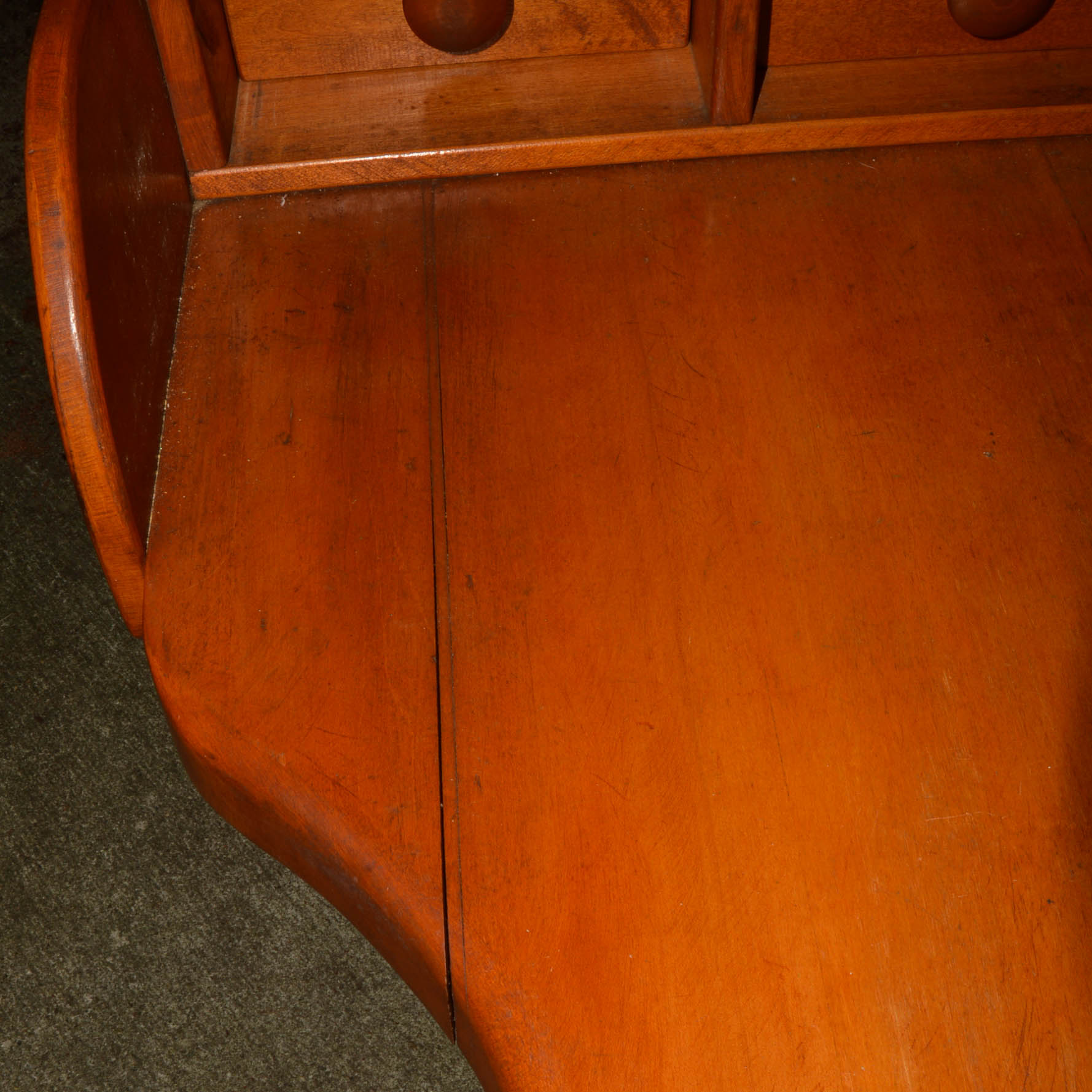 Maple Cobbler Bench Coffee Table