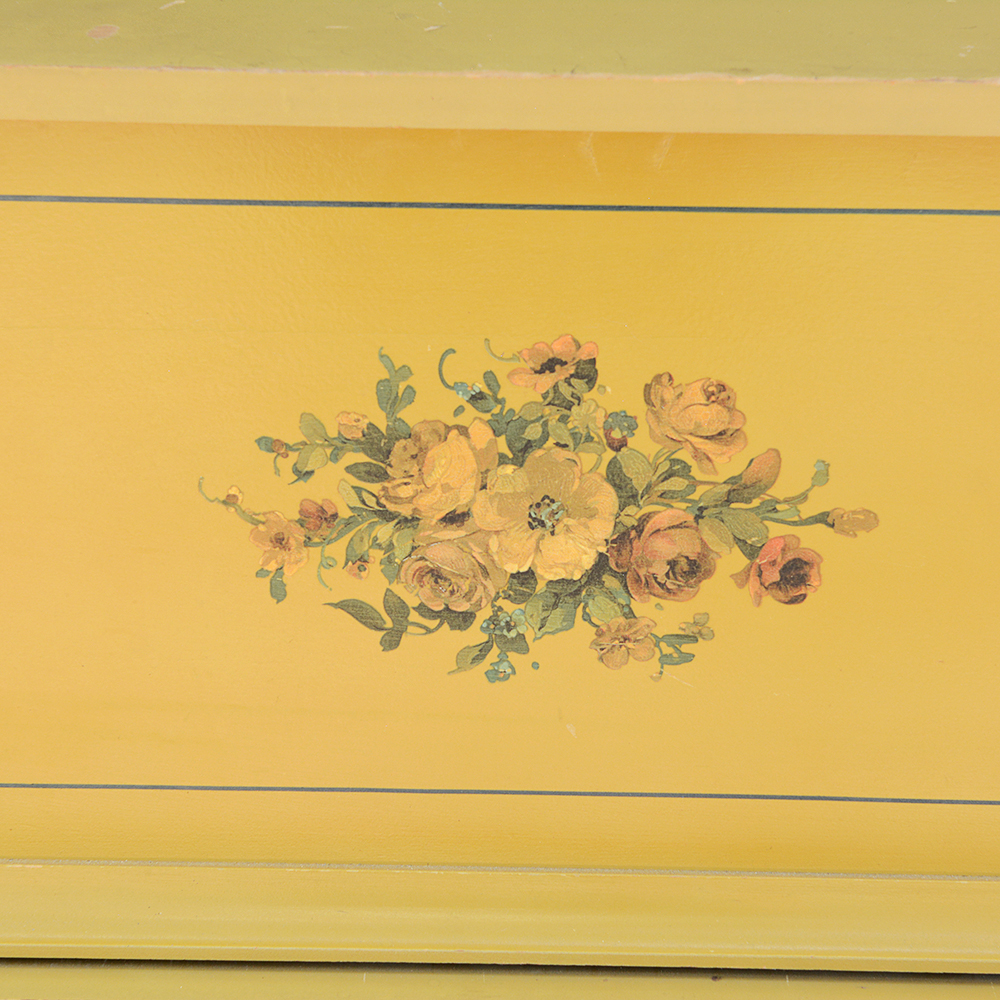 PA Starck 61-Key Child's Upright Piano