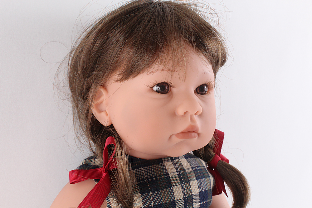 "Beary Best Friends" Doll by Lee Middleton Original Dolls