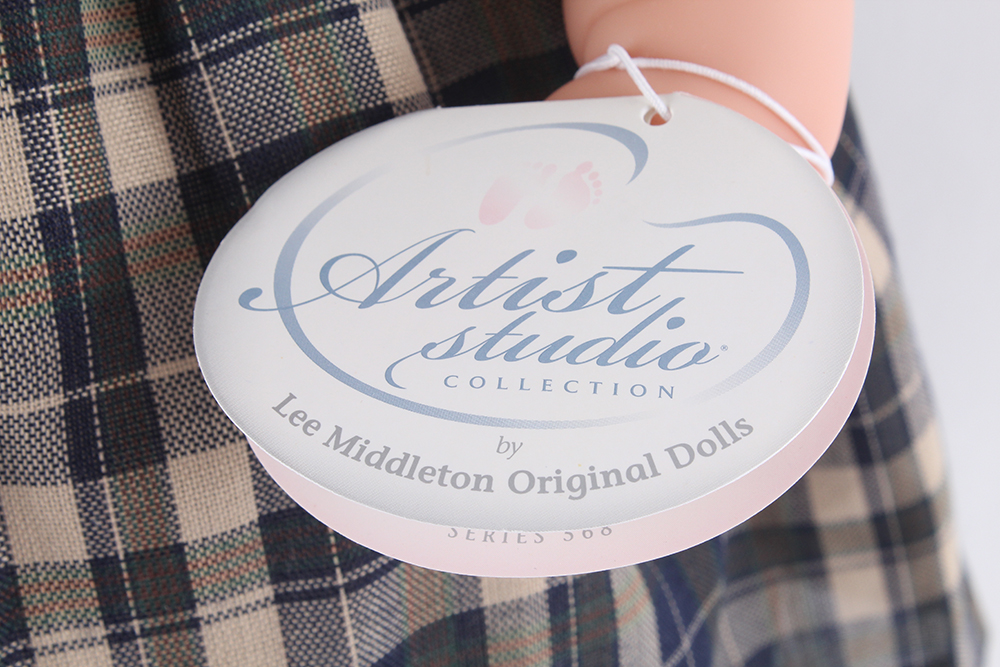 "Beary Best Friends" Doll by Lee Middleton Original Dolls