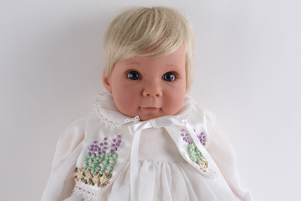 Lee Middleton Original Doll