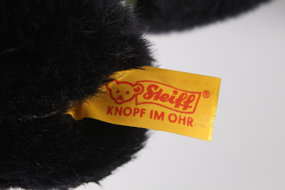 2000s Steiff Eddie Bauer Labrador, Standing 668821