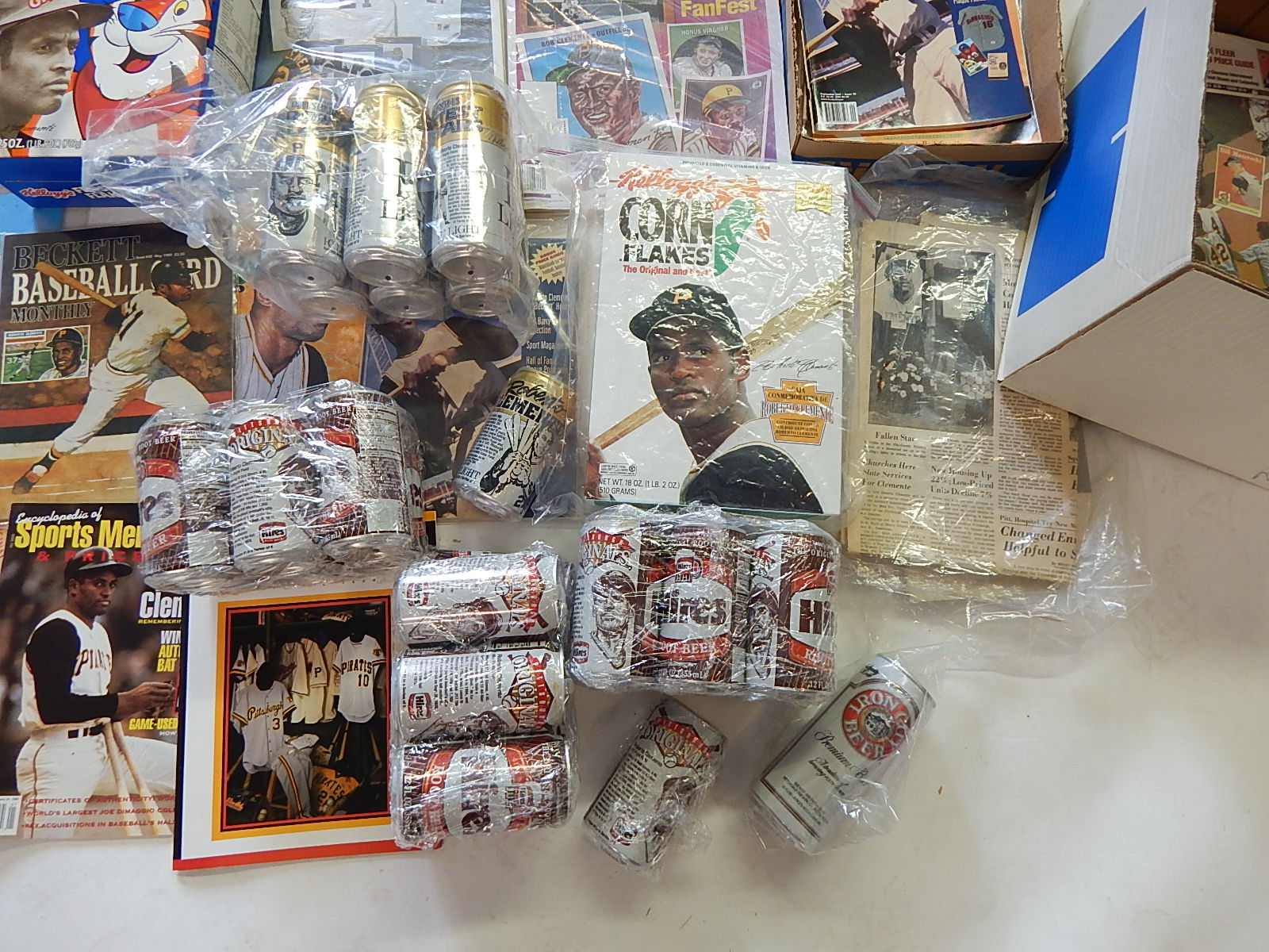 Roberto Clemente Collectibles