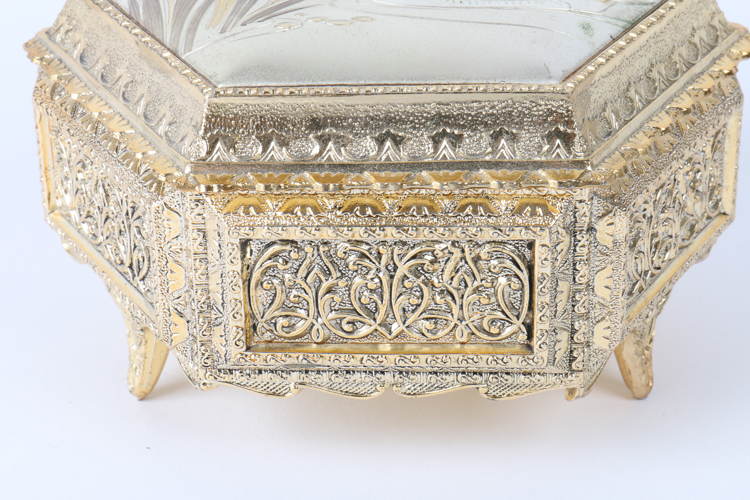 Japanese Swan Music Box