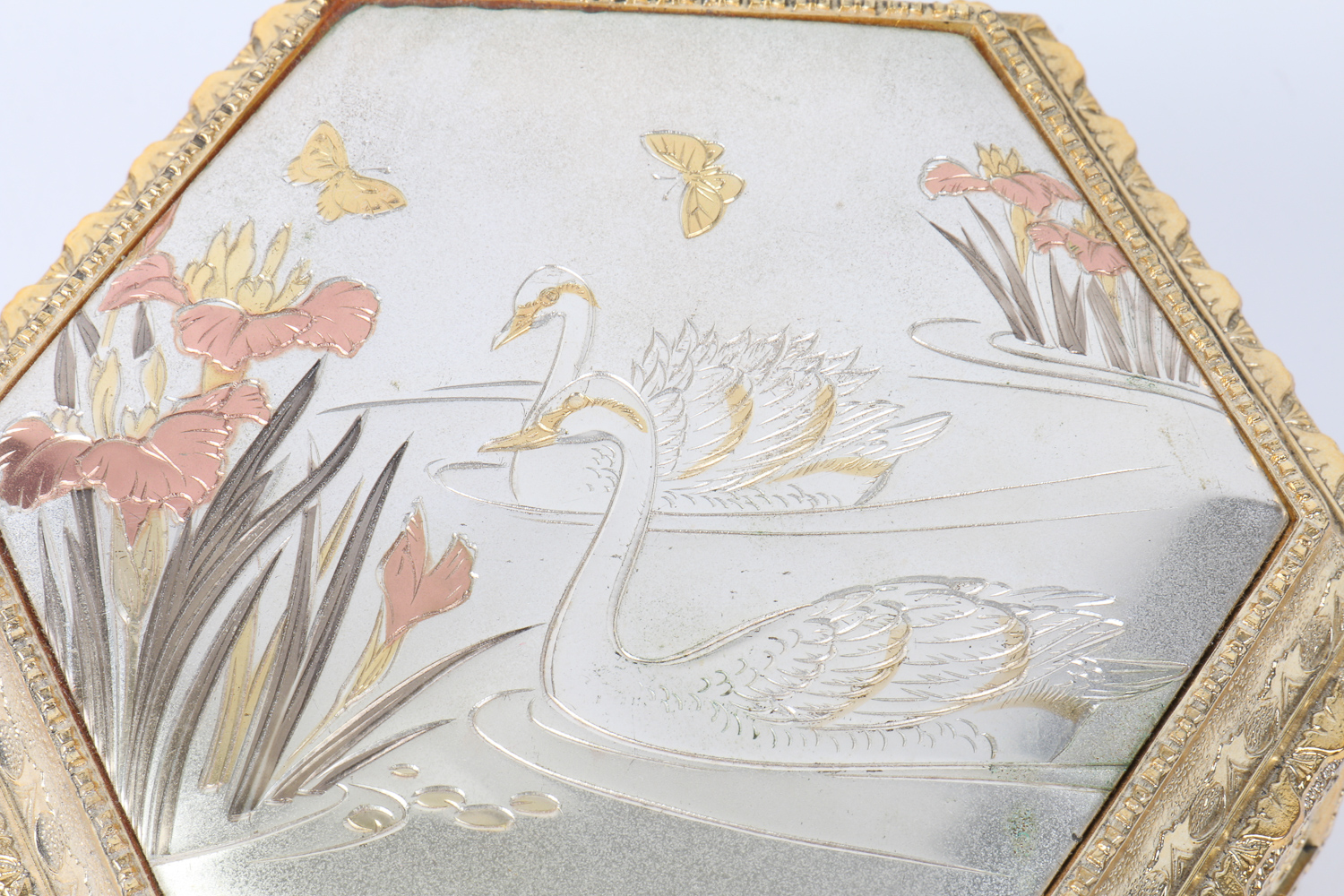 Japanese Swan Music Box