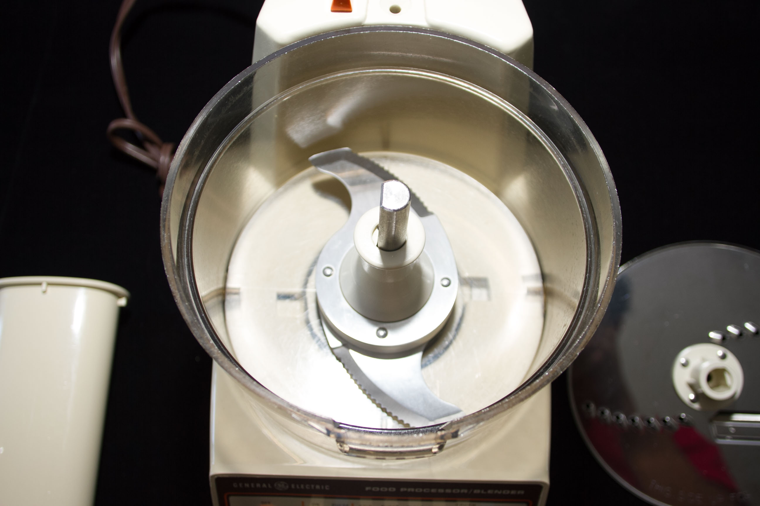 Vintage GE Kitchen Appliances