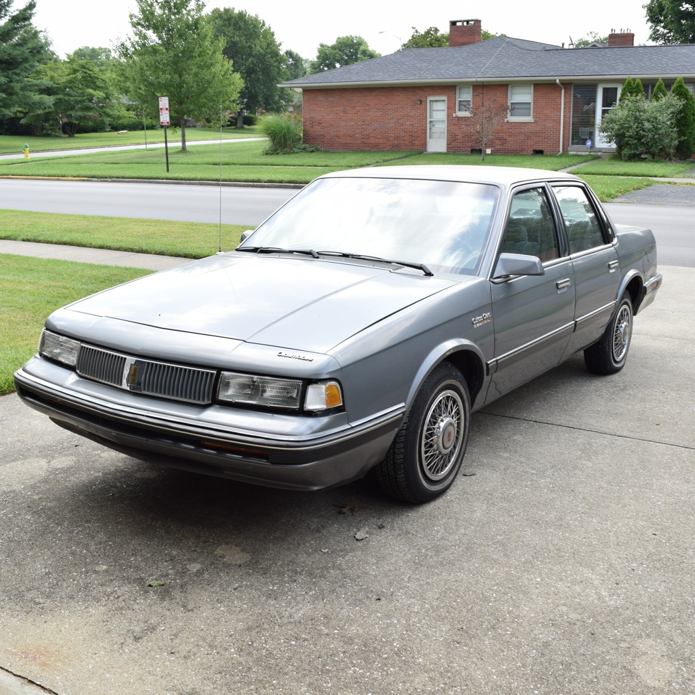 1989 Oldsmobile Cutlass Ciera Sedan