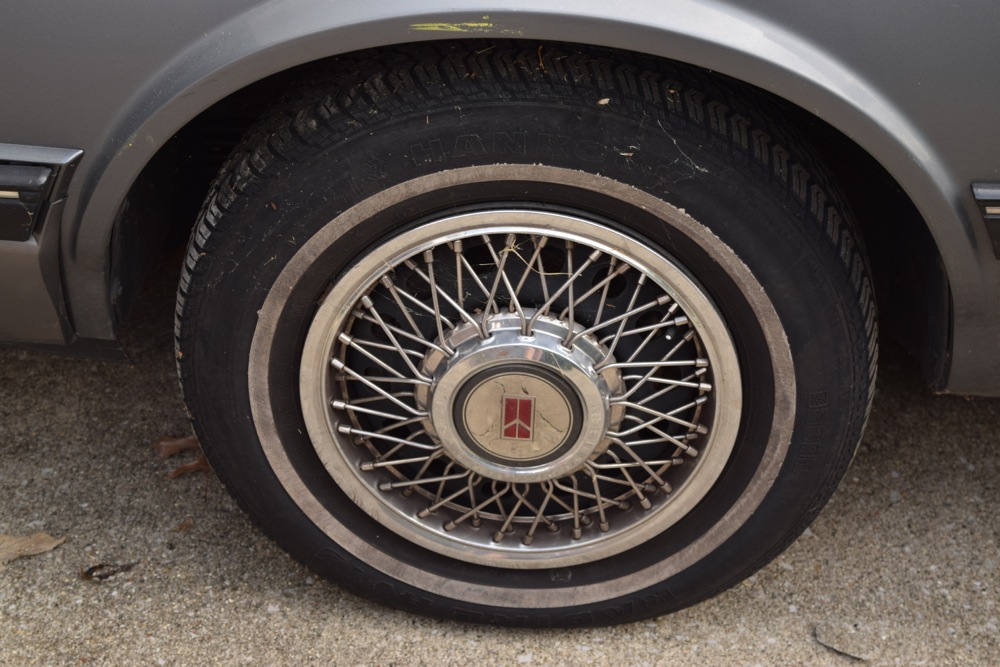 1989 Oldsmobile Cutlass Ciera Sedan