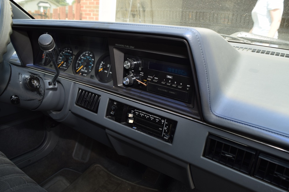 1989 Oldsmobile Cutlass Ciera Sedan