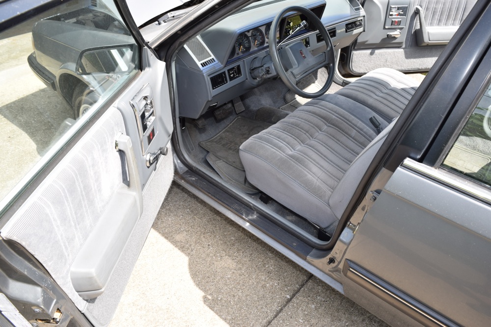 1989 Oldsmobile Cutlass Ciera Sedan