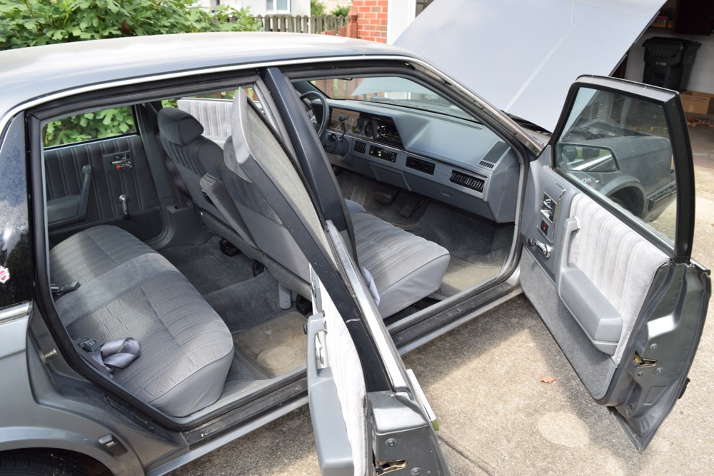 1989 Oldsmobile Cutlass Ciera Sedan