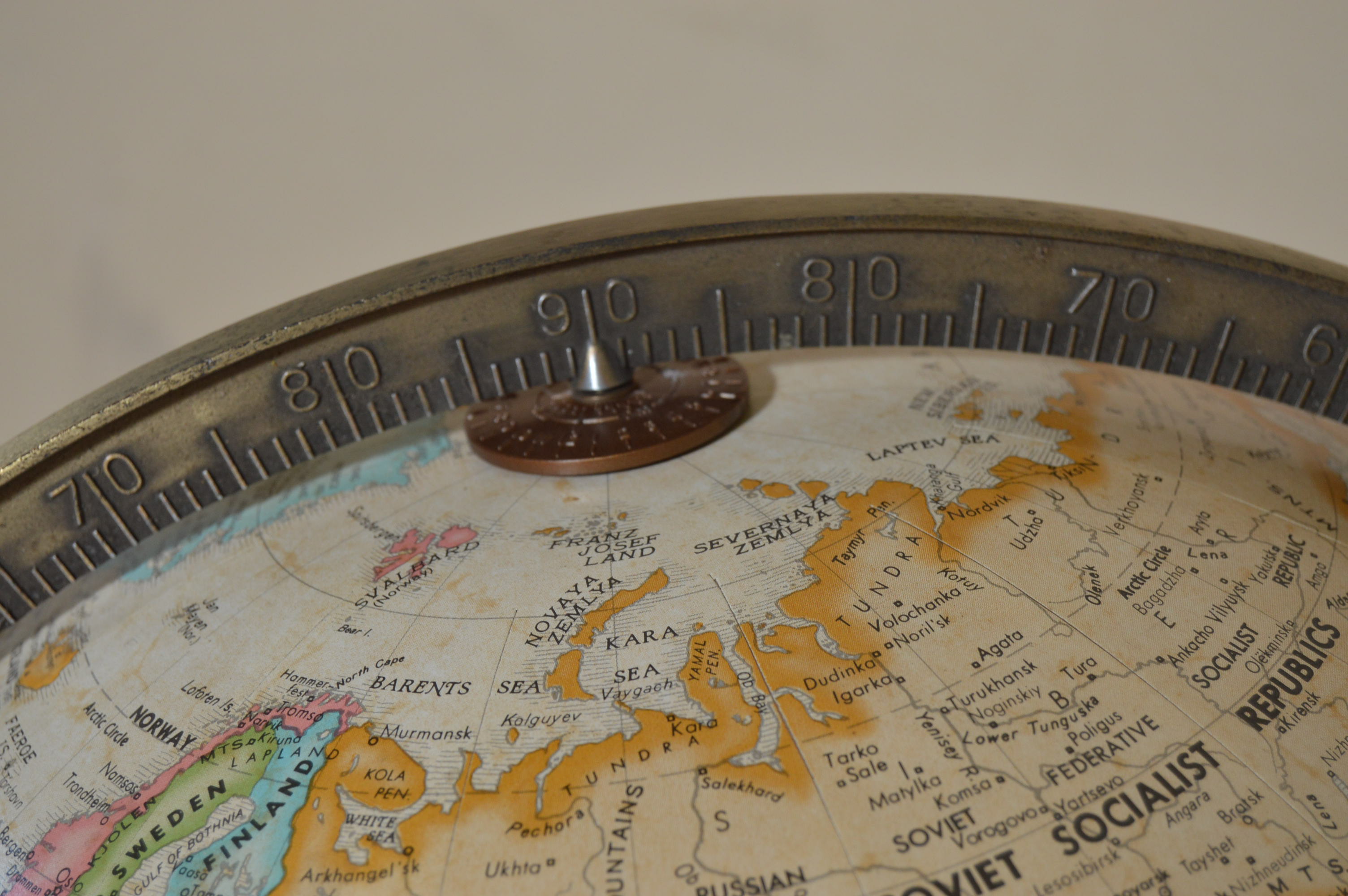 Replogle Standing Globe