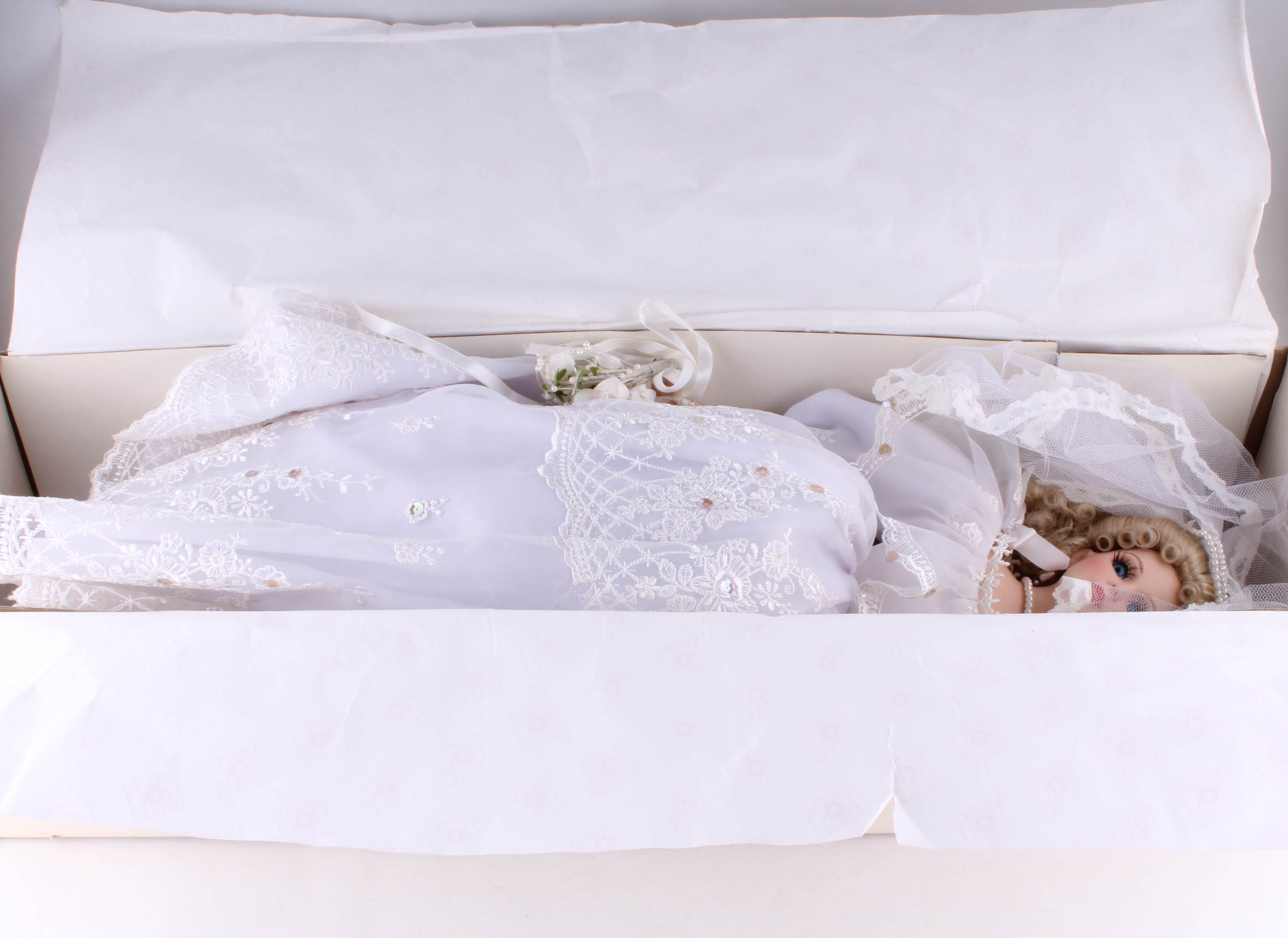 Dynasty Doll Collection 1995 Annual Bride Doll