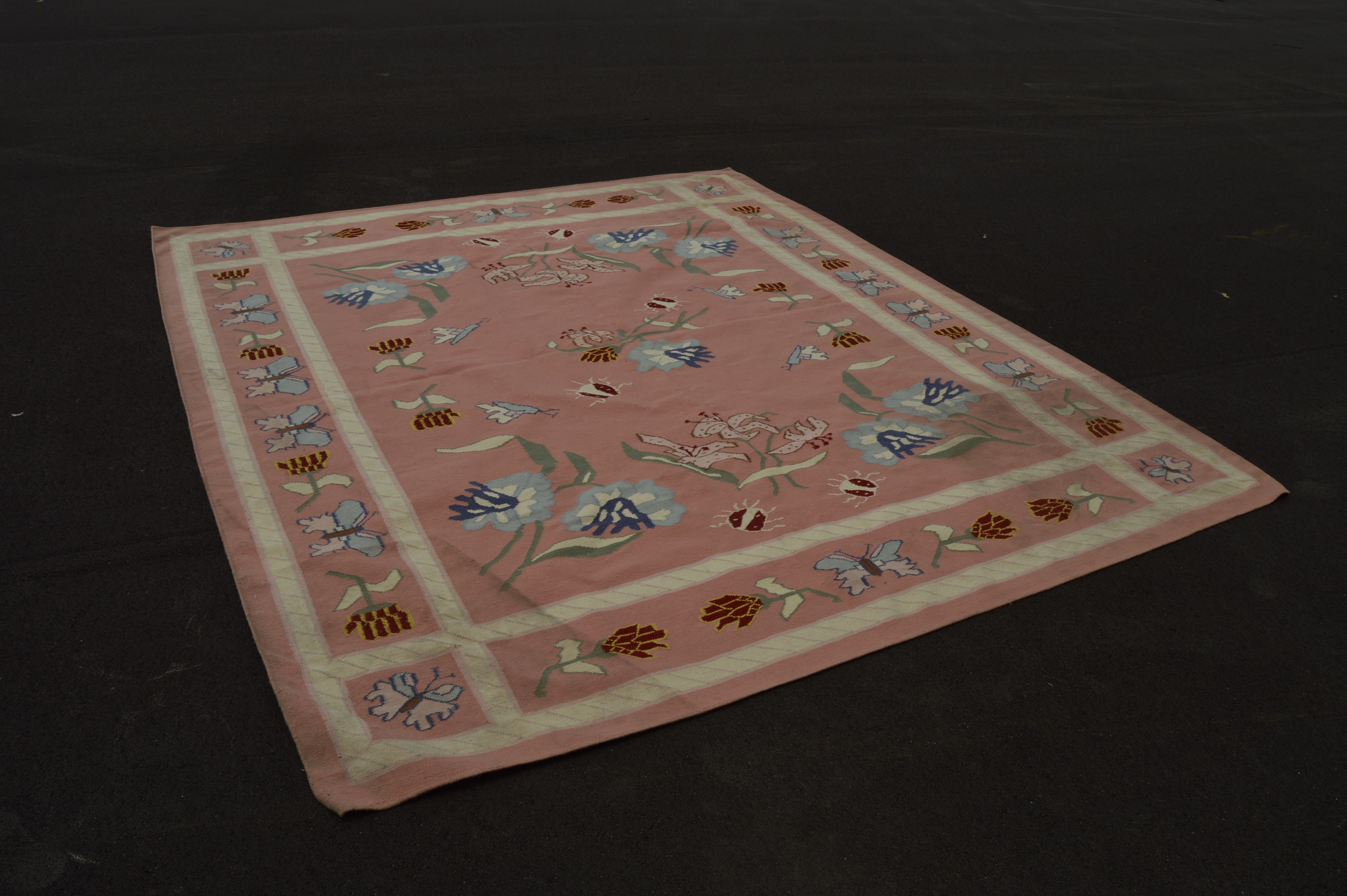 Handwoven Chinese Floral Area Rug