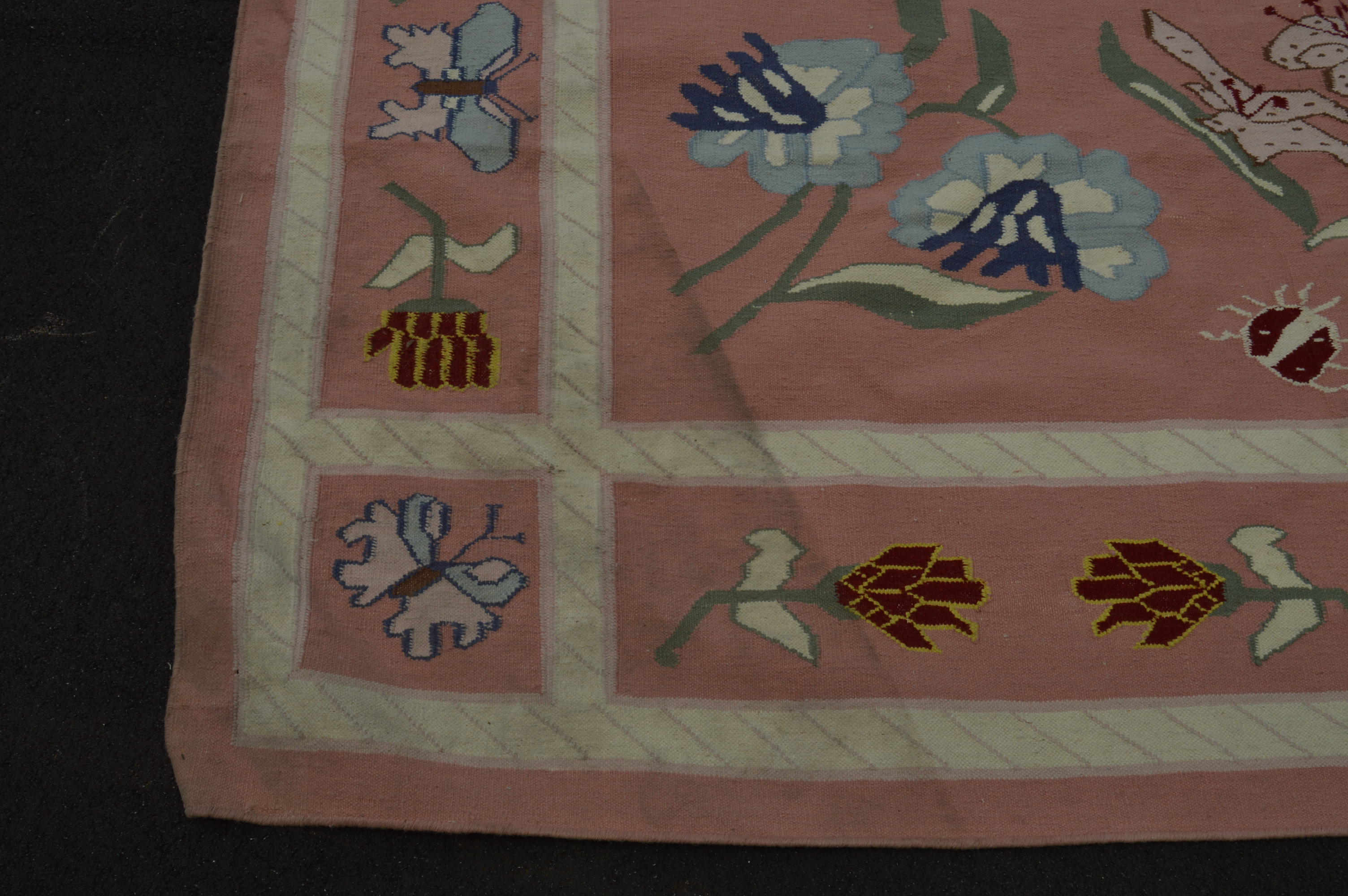 Handwoven Chinese Floral Area Rug