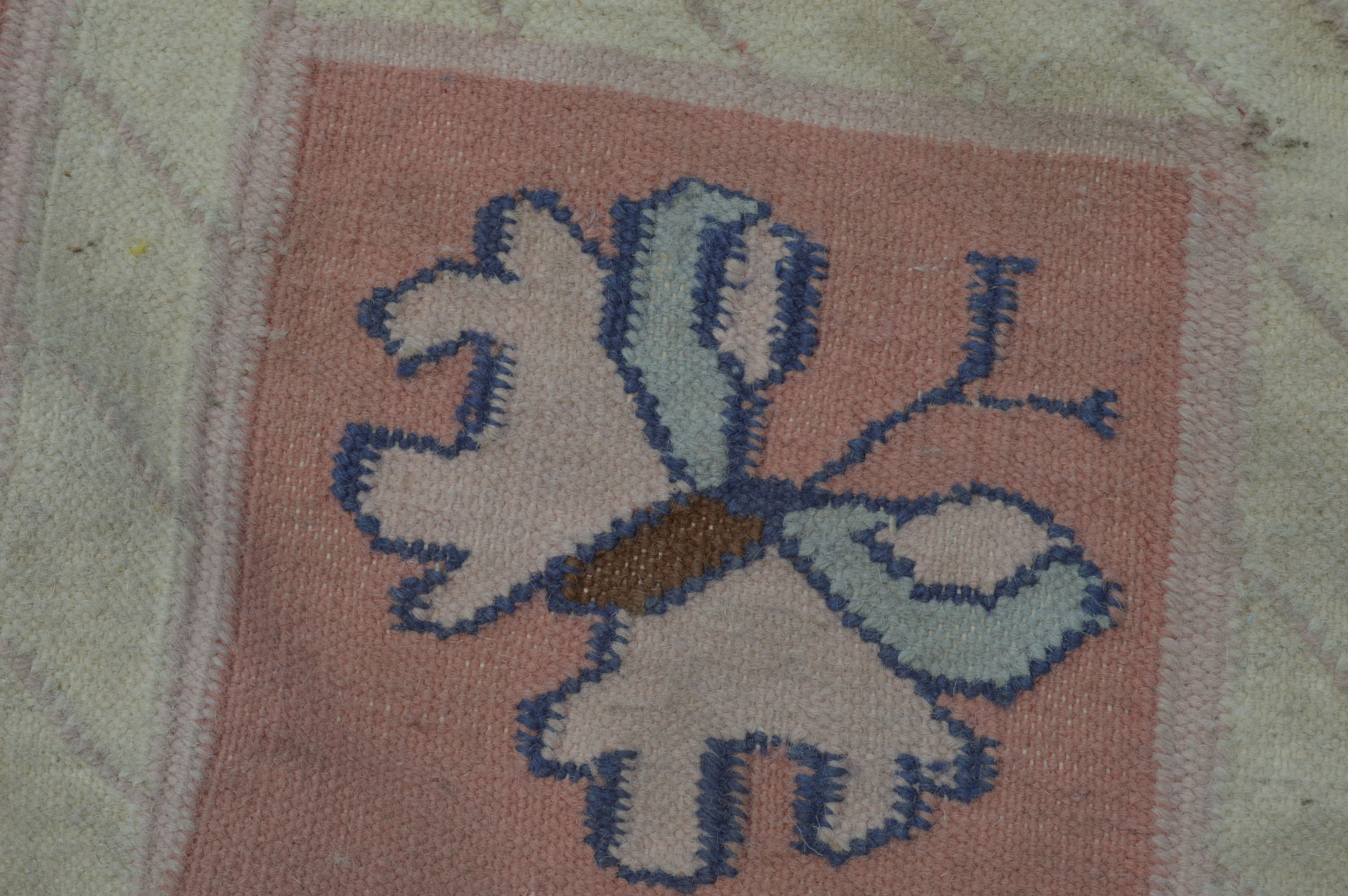 Handwoven Chinese Floral Area Rug